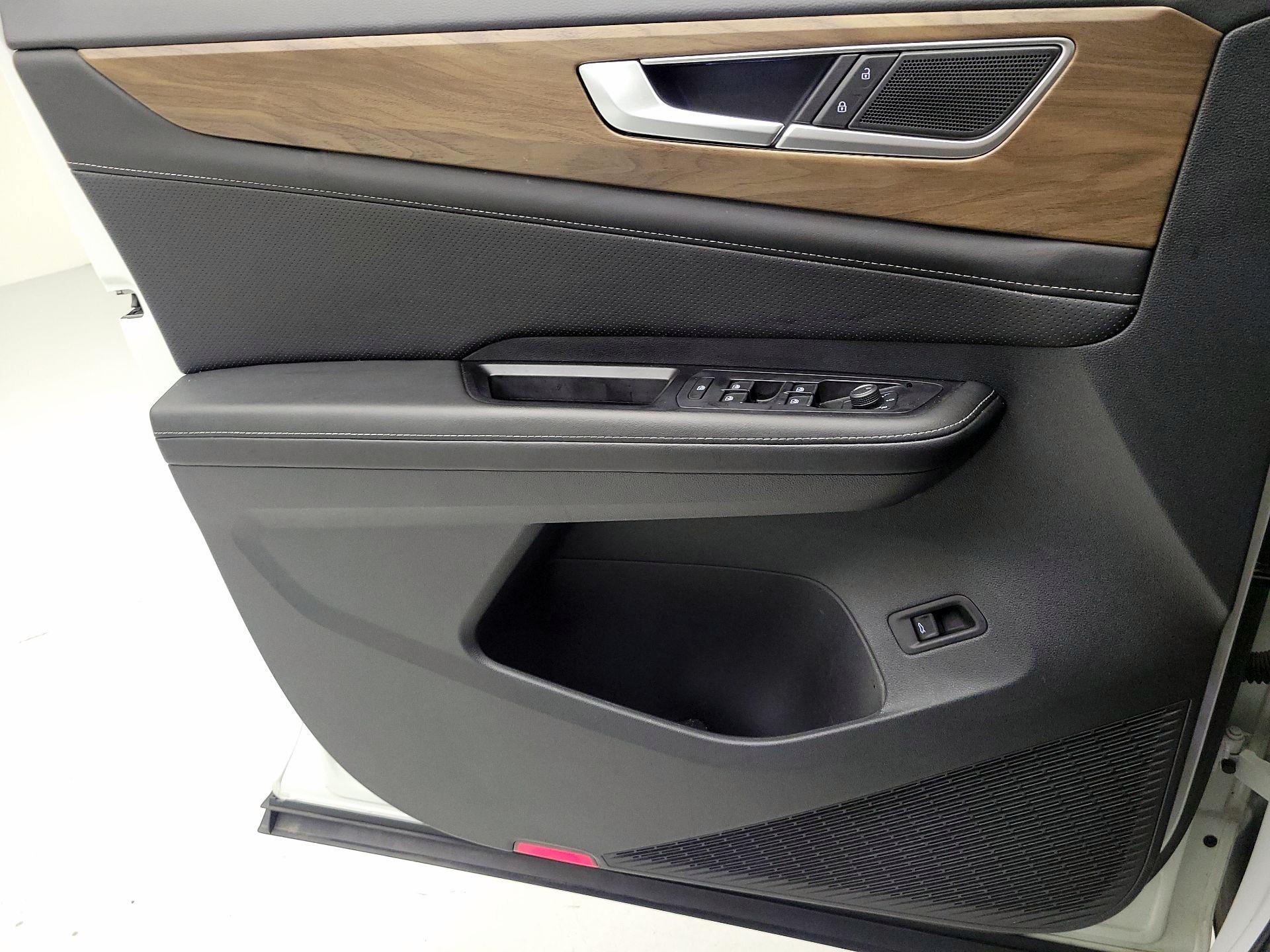 Thumbnail: 2024 Volkswagen Atlas - 10