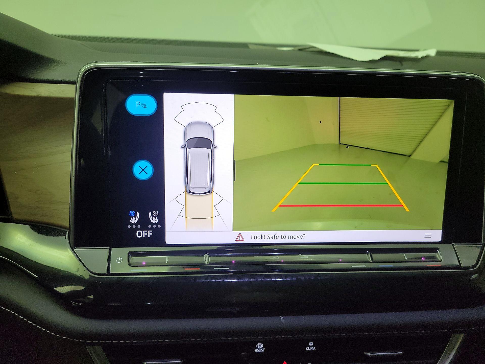 Thumbnail: 2024 Volkswagen Atlas - 12