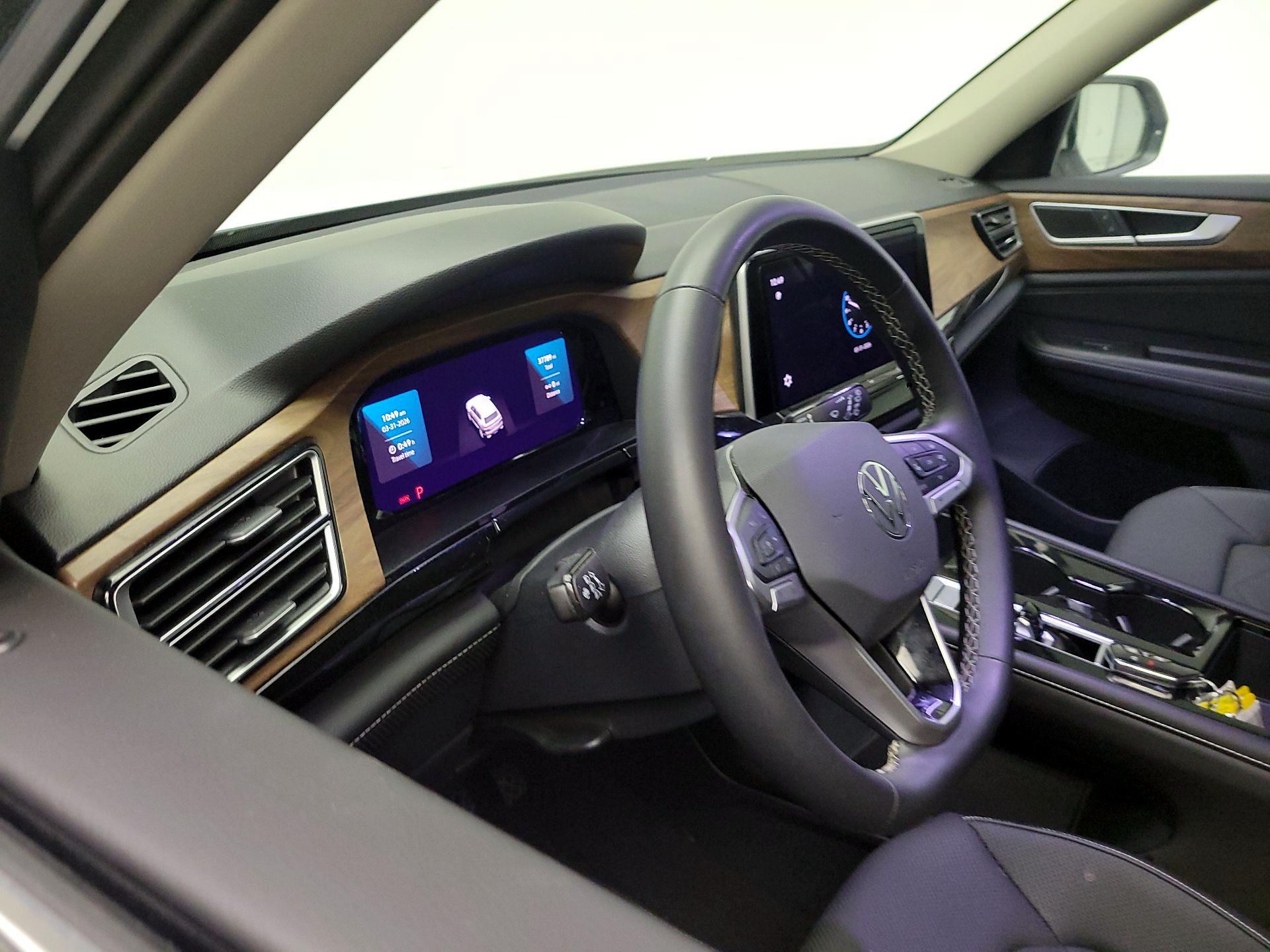 Thumbnail: 2024 Volkswagen Atlas - 8