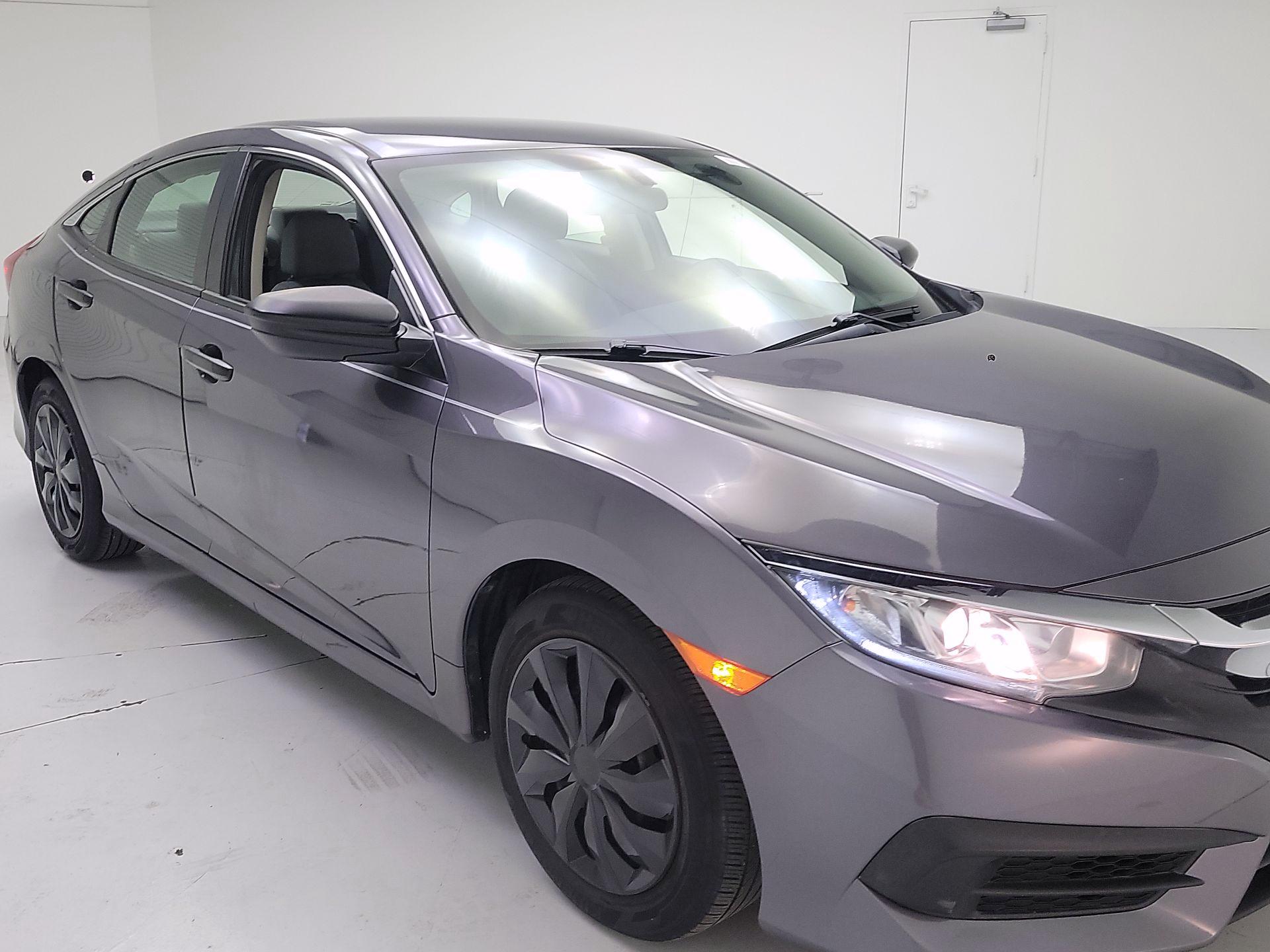 Thumbnail: 2017 Honda Civic - 1