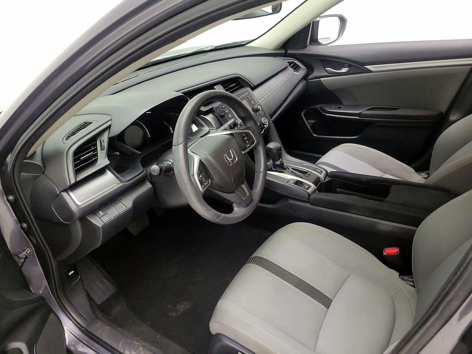 Thumbnail: 2017 Honda Civic - 9