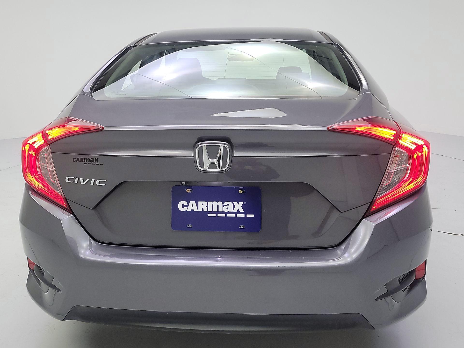 Thumbnail: 2017 Honda Civic - 6