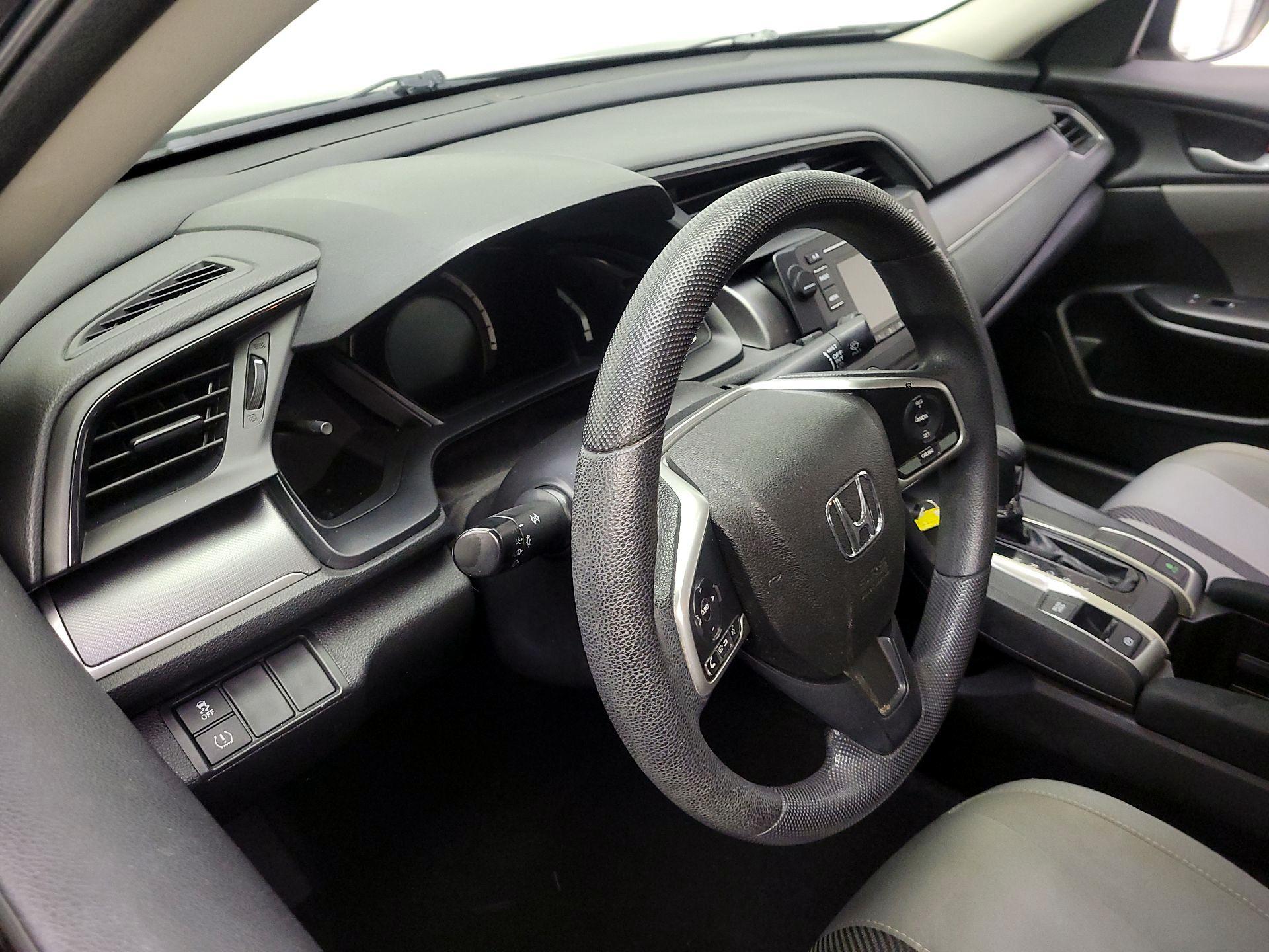 Thumbnail: 2017 Honda Civic - 8