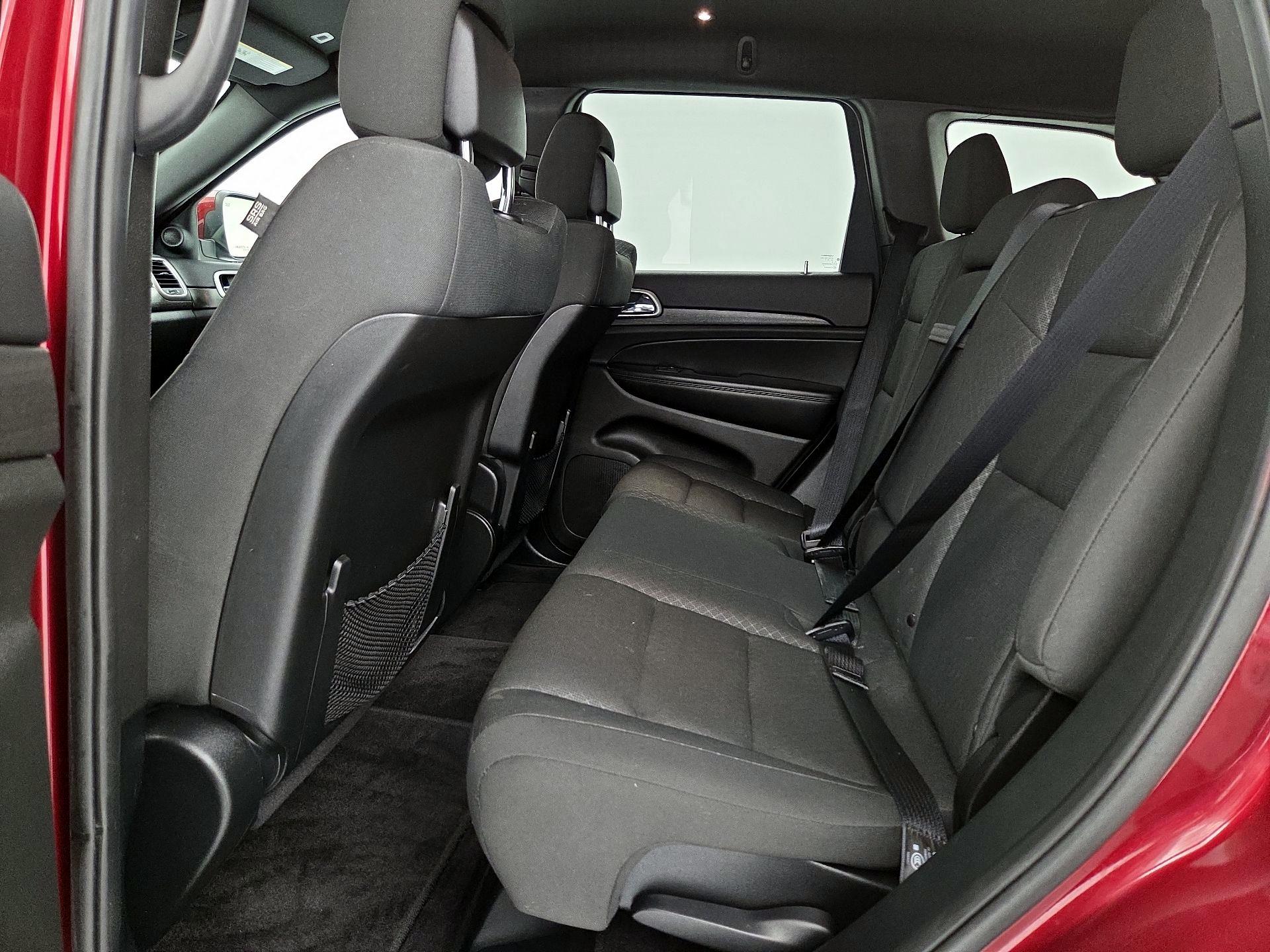 Thumbnail: 2018 Jeep Grand Cherokee - 19