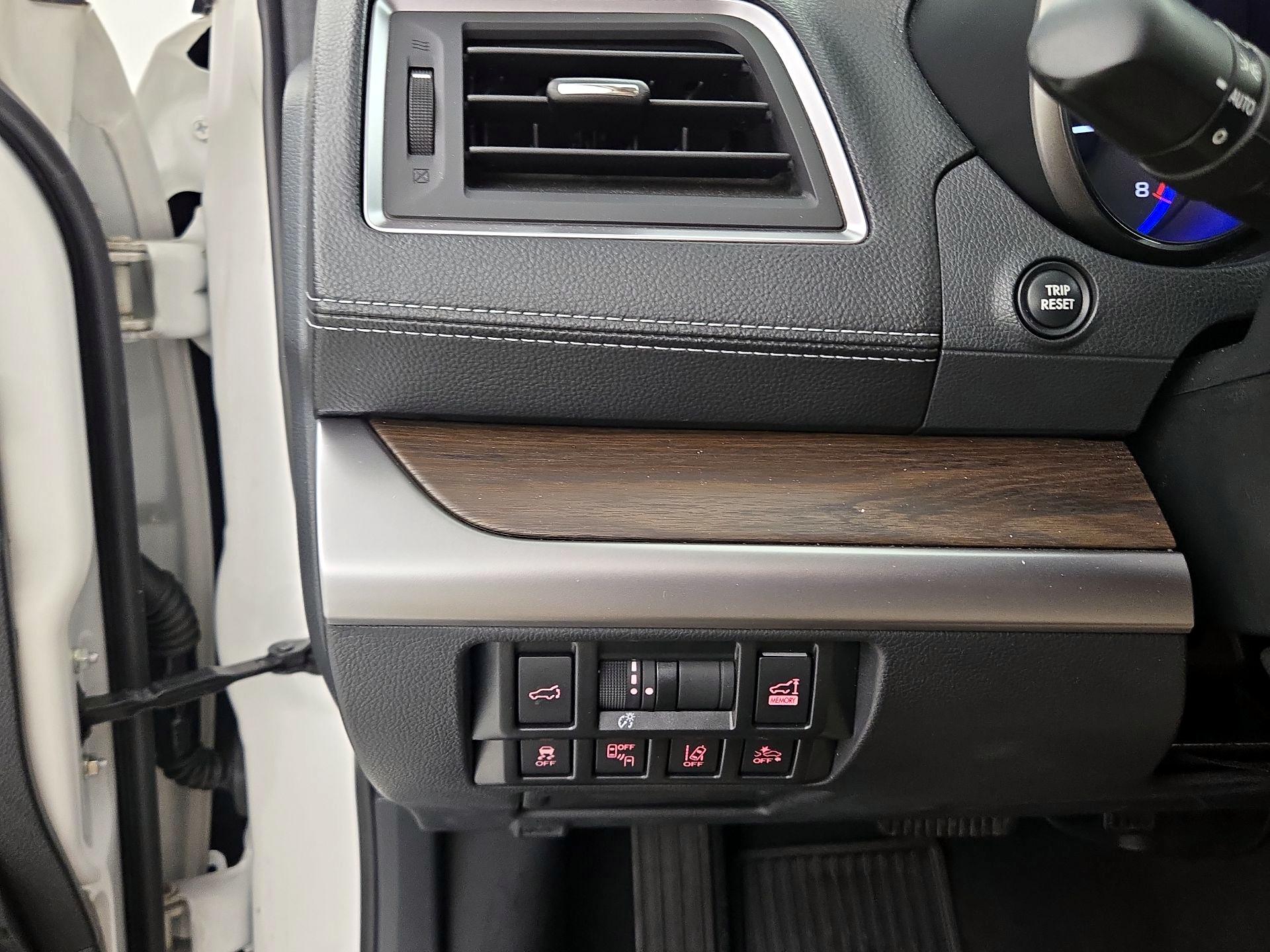 Thumbnail: 2019 Subaru Outback - 13