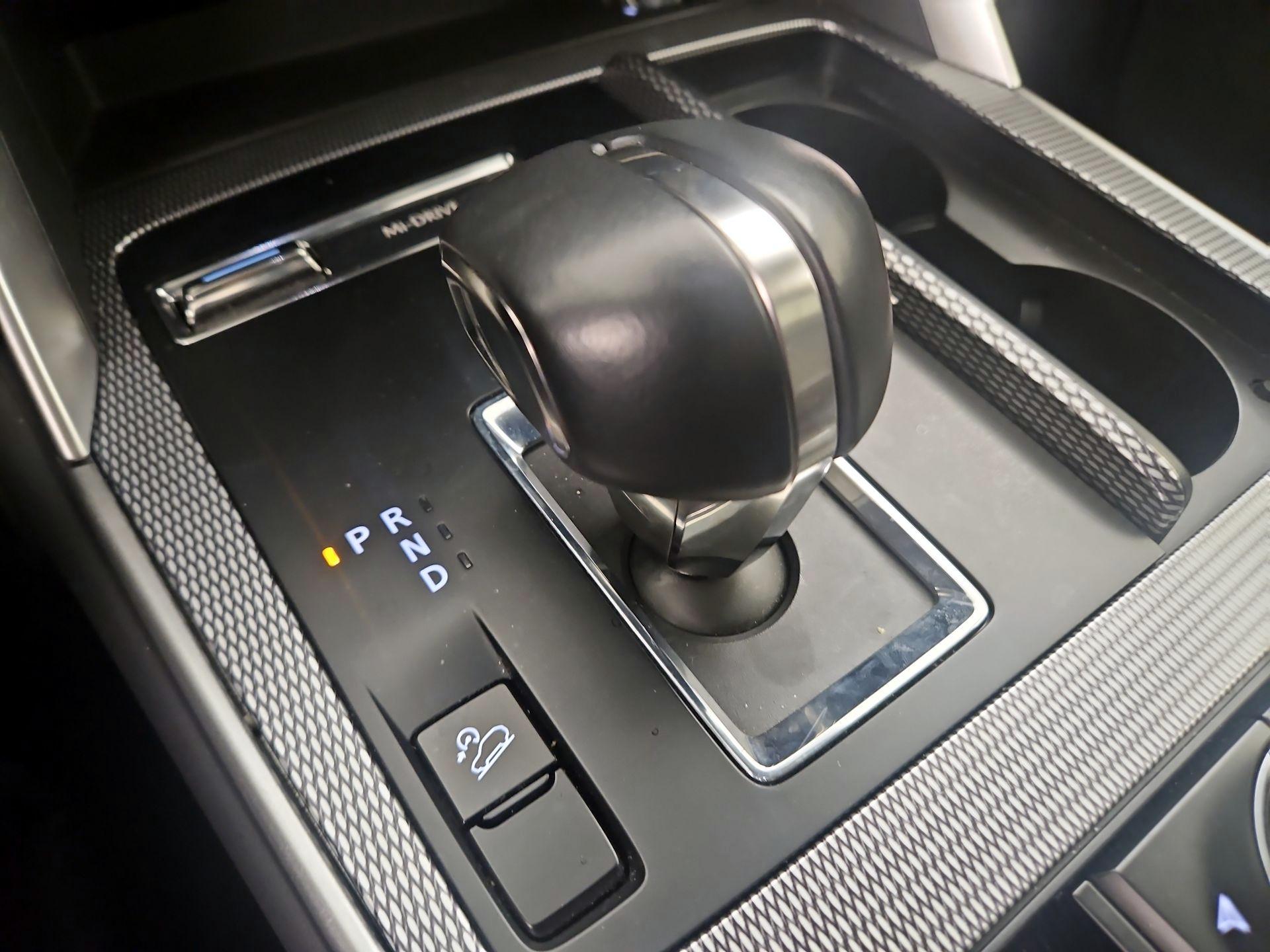 Thumbnail: 2024 Mazda CX-90 - 18