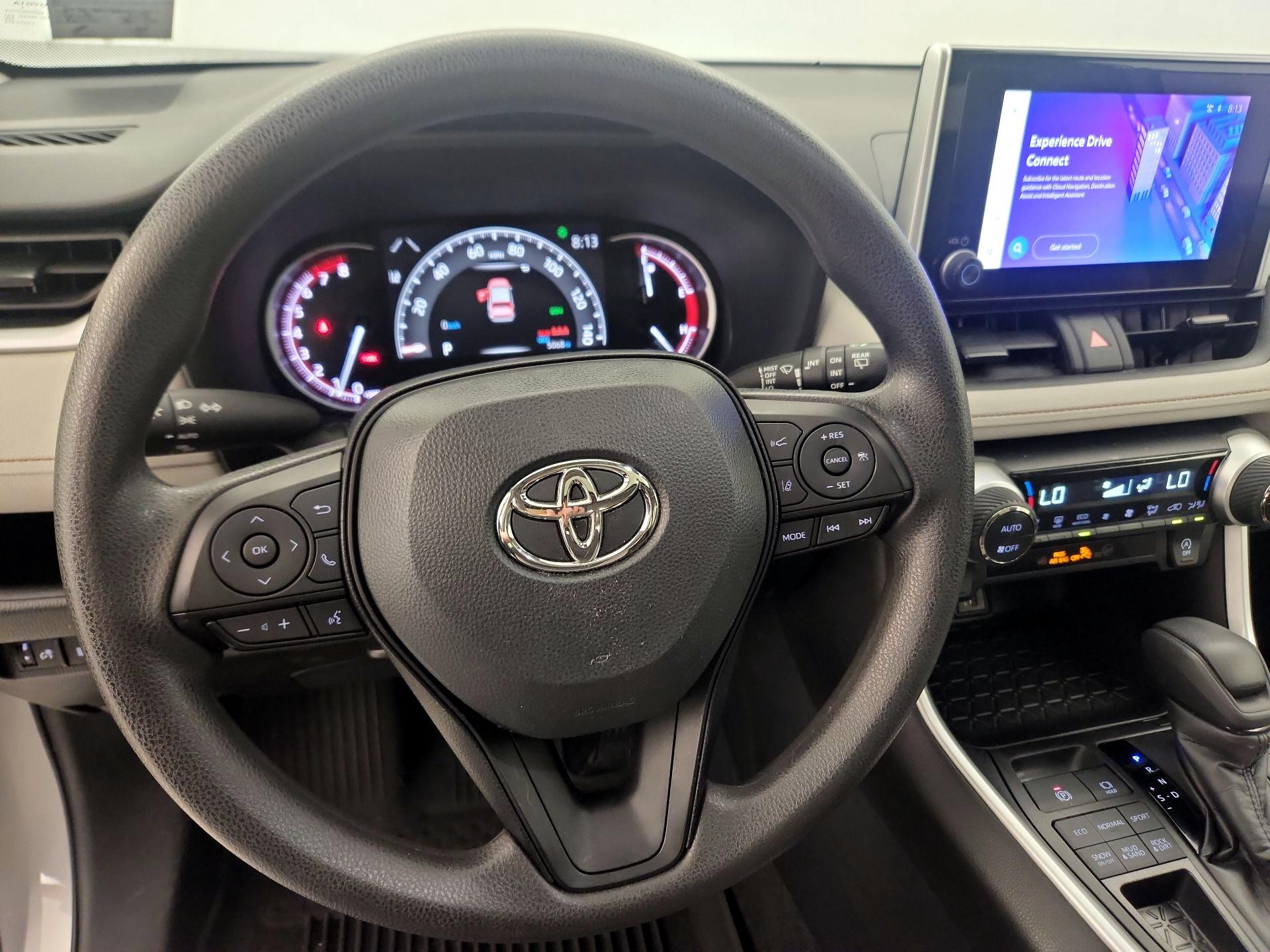 Thumbnail: 2024 Toyota RAV4 - 10