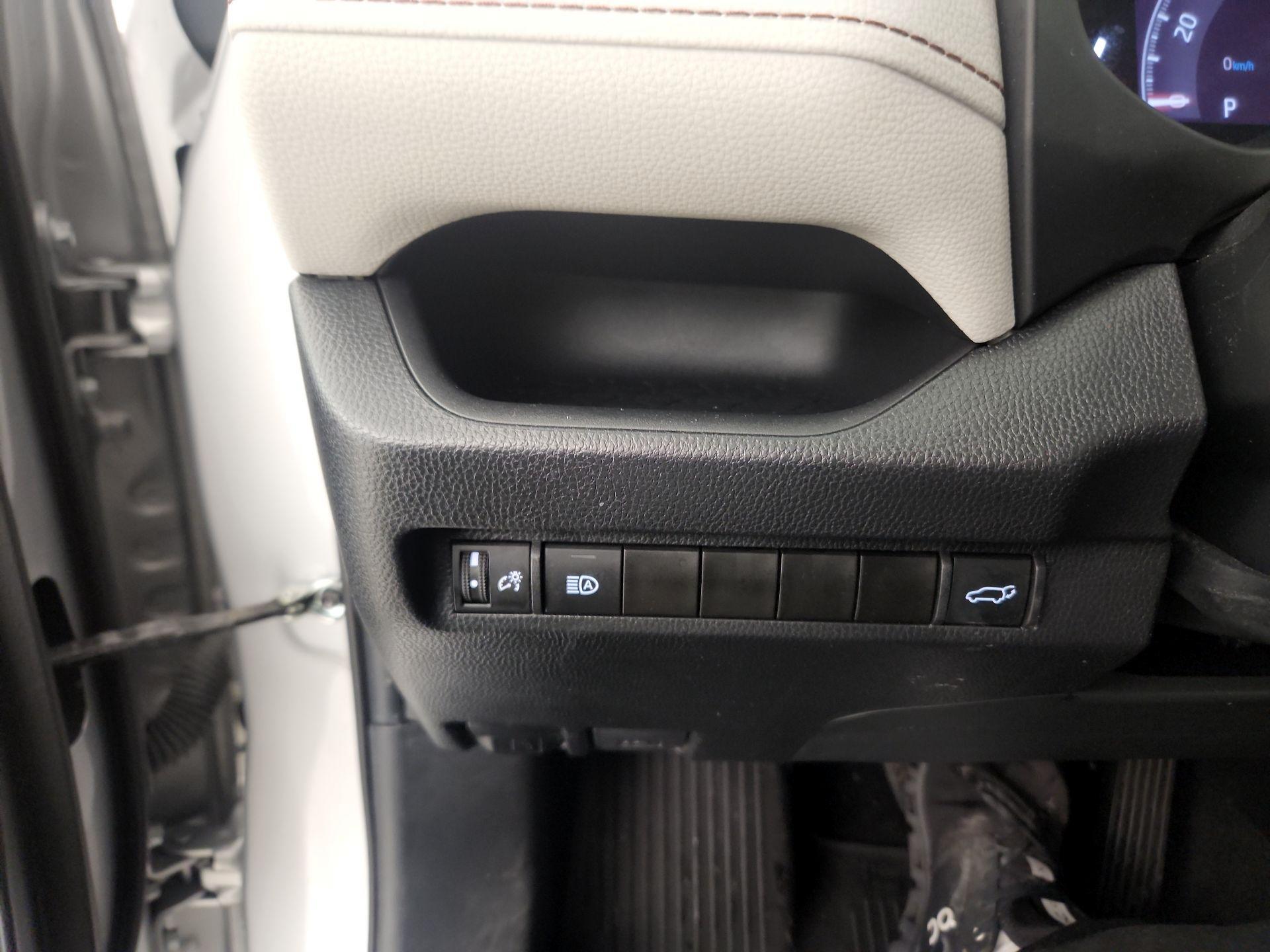 Thumbnail: 2024 Toyota RAV4 - 13