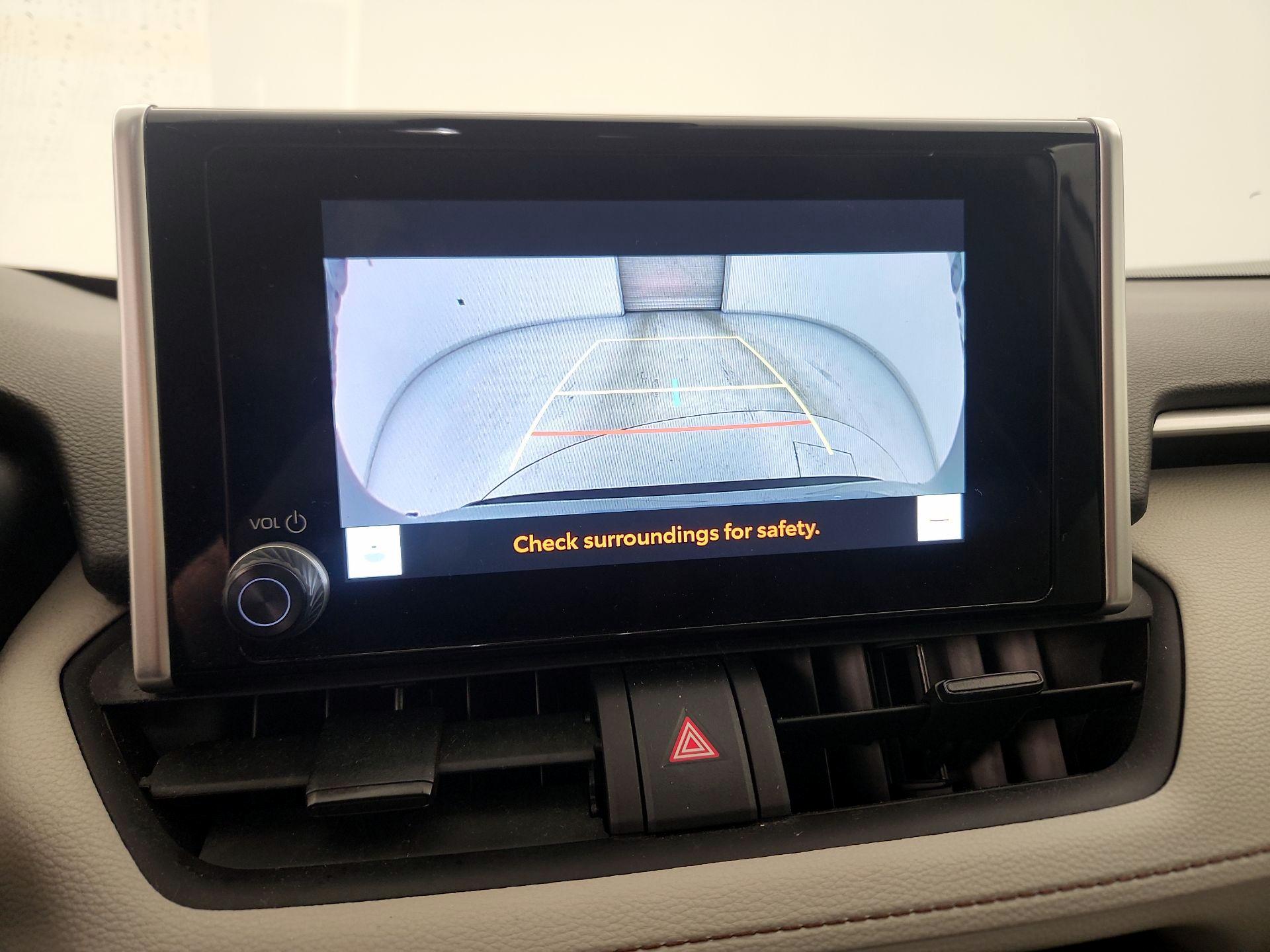 Thumbnail: 2024 Toyota RAV4 - 15