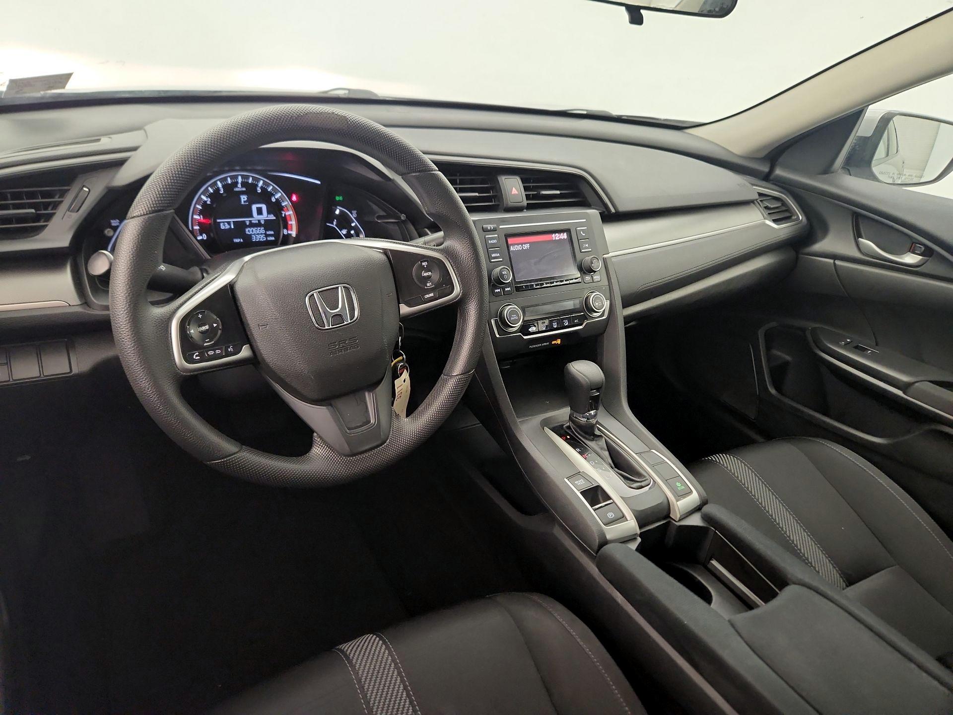 Thumbnail: 2016 Honda Civic - 9