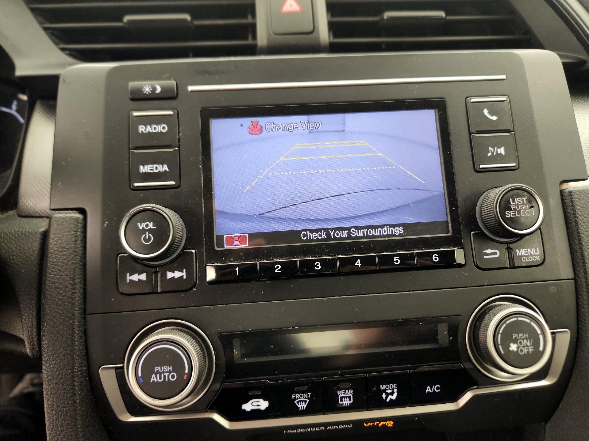 Thumbnail: 2016 Honda Civic - 14