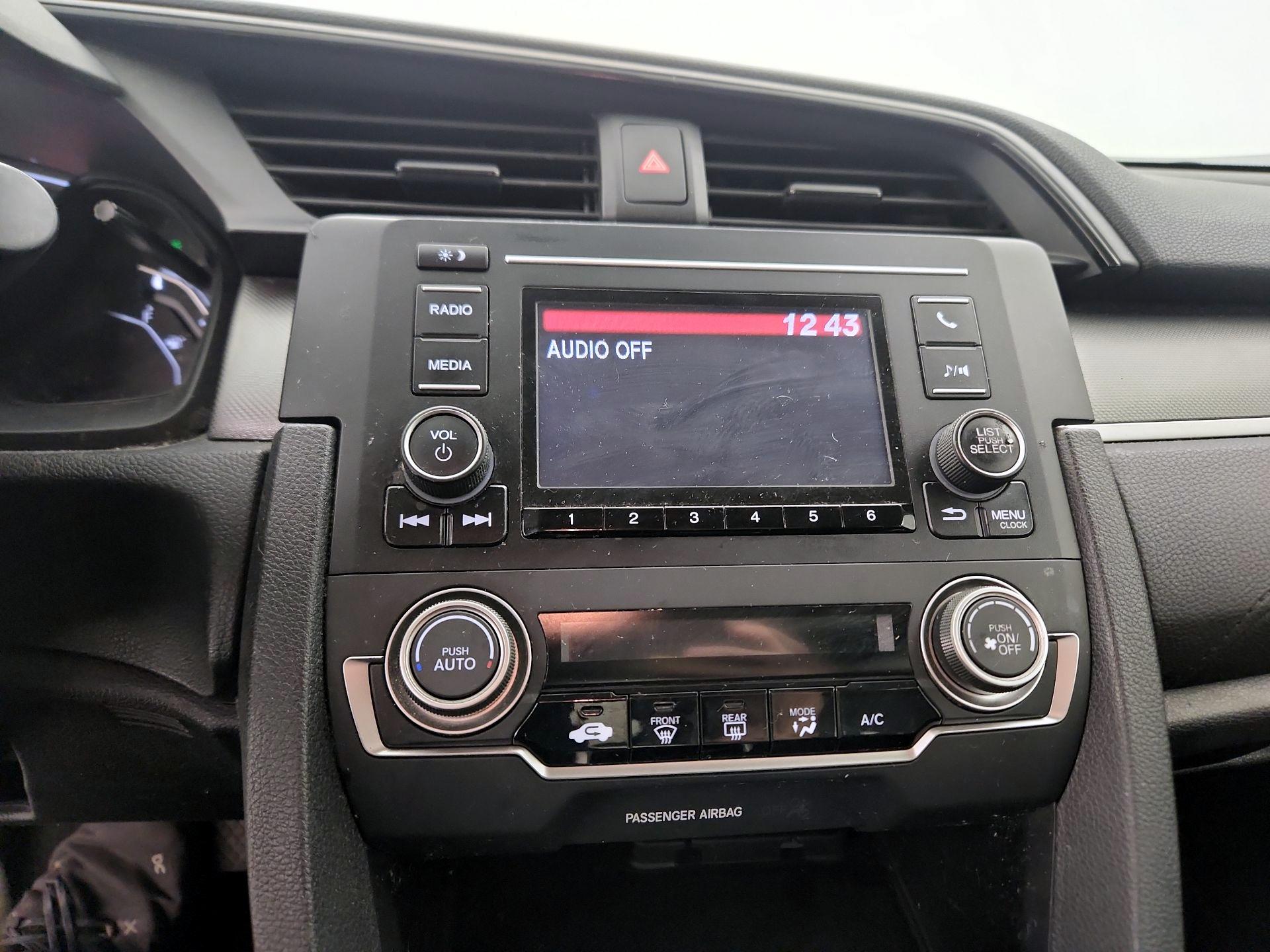 Thumbnail: 2016 Honda Civic - 16