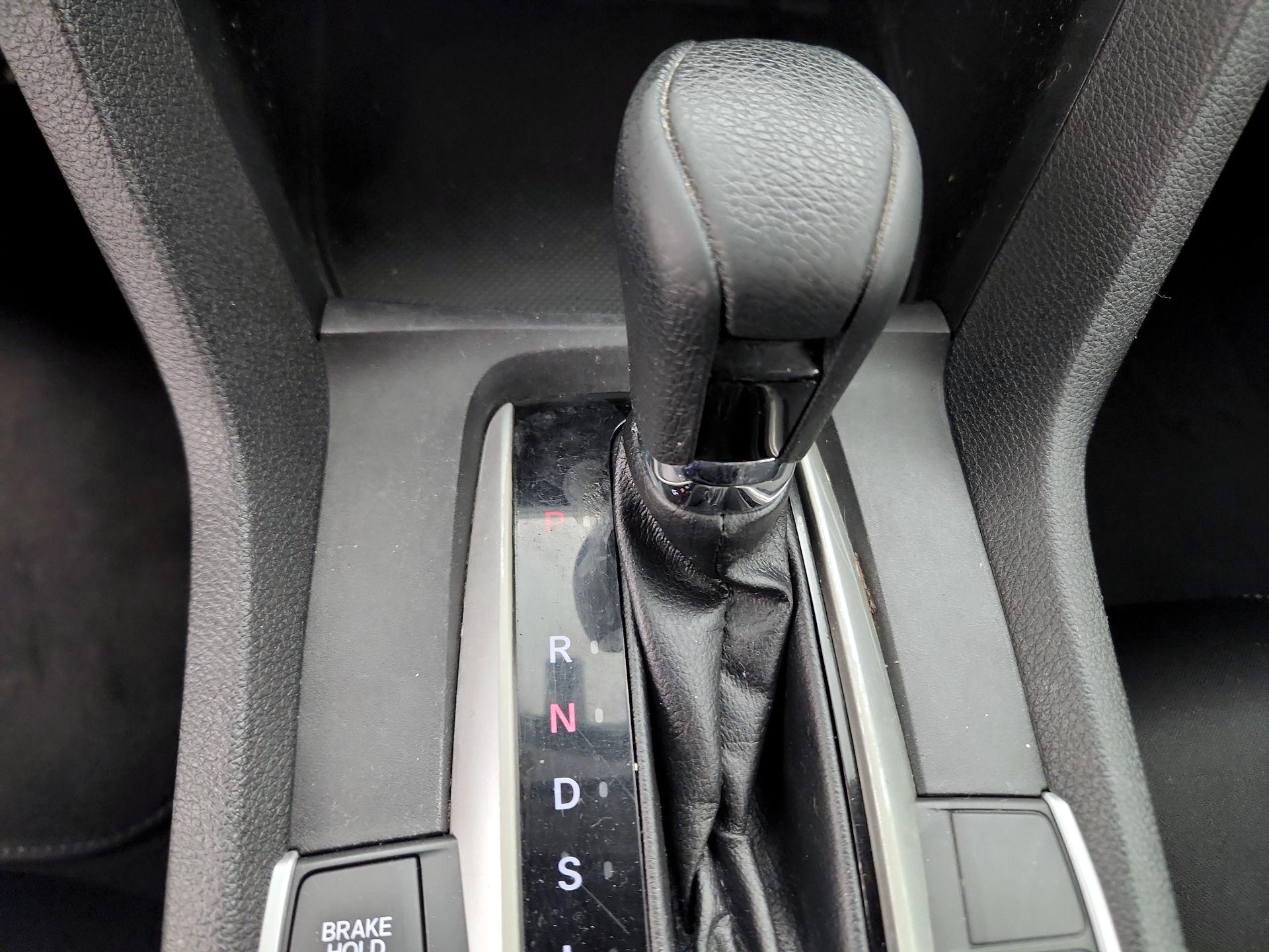 Thumbnail: 2016 Honda Civic - 17