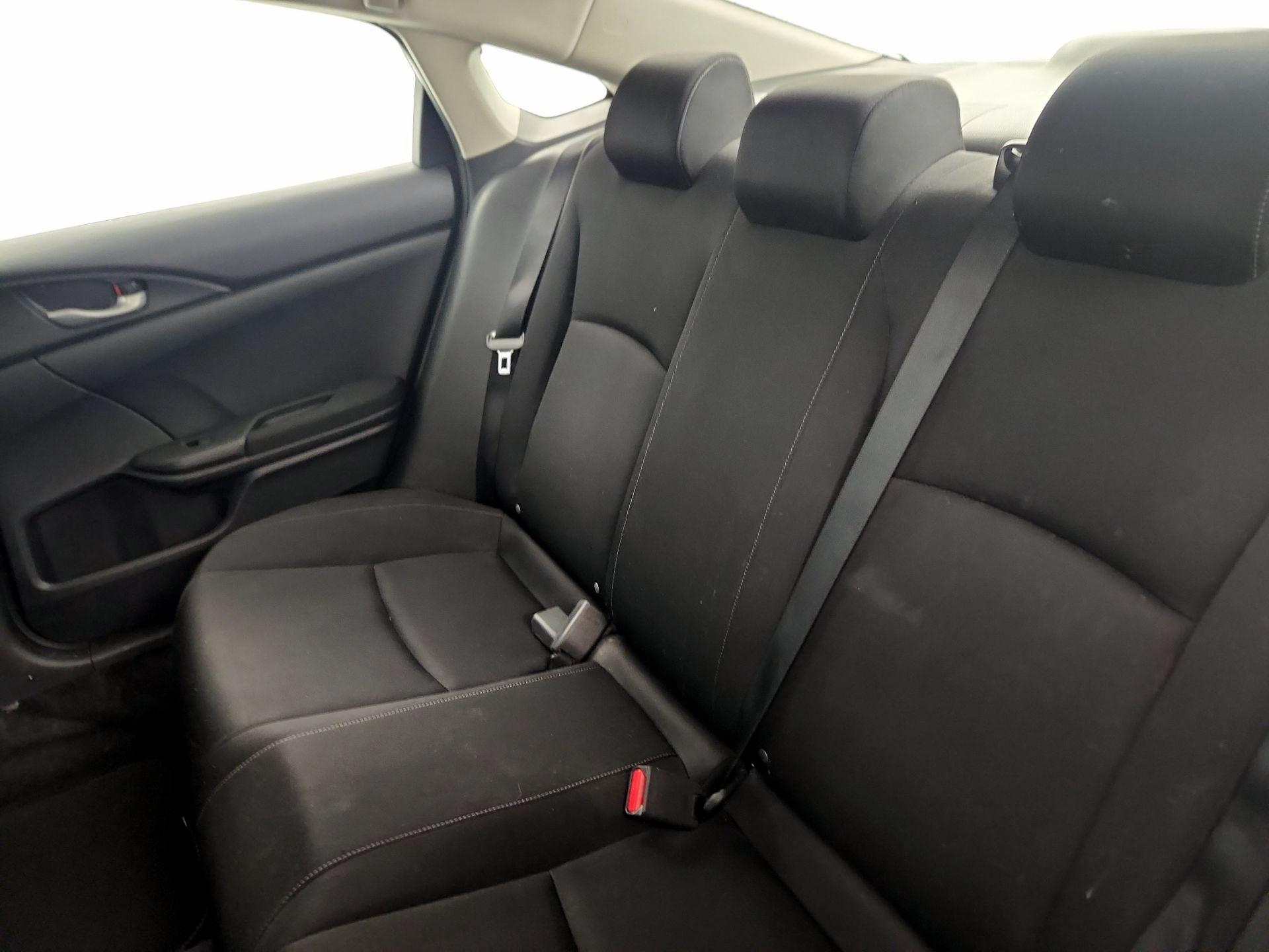 Thumbnail: 2016 Honda Civic - 18