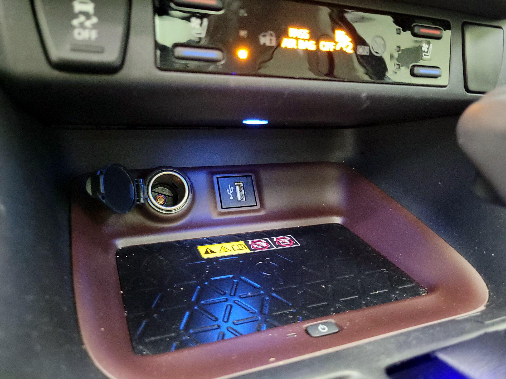 Thumbnail: 2023 Toyota RAV4 - 16