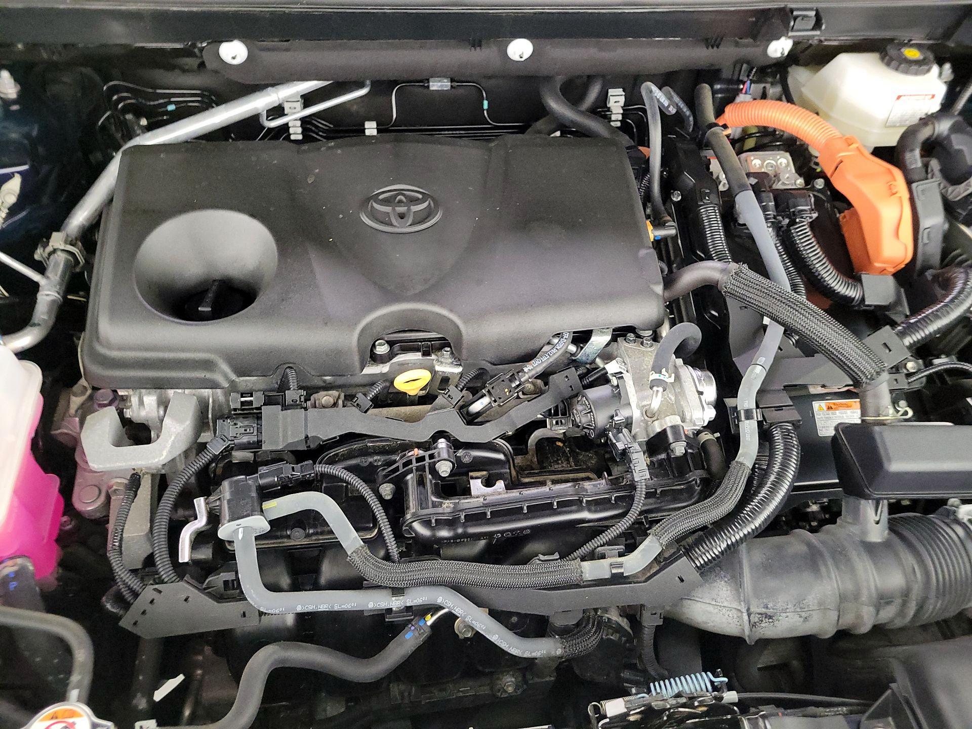 Thumbnail: 2023 Toyota RAV4 - 20