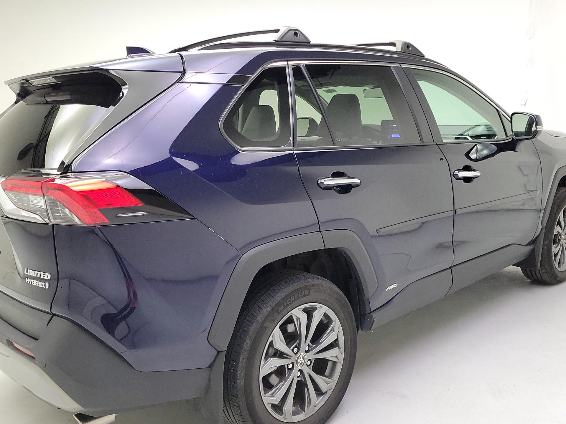 Thumbnail: 2023 Toyota RAV4 - 5
