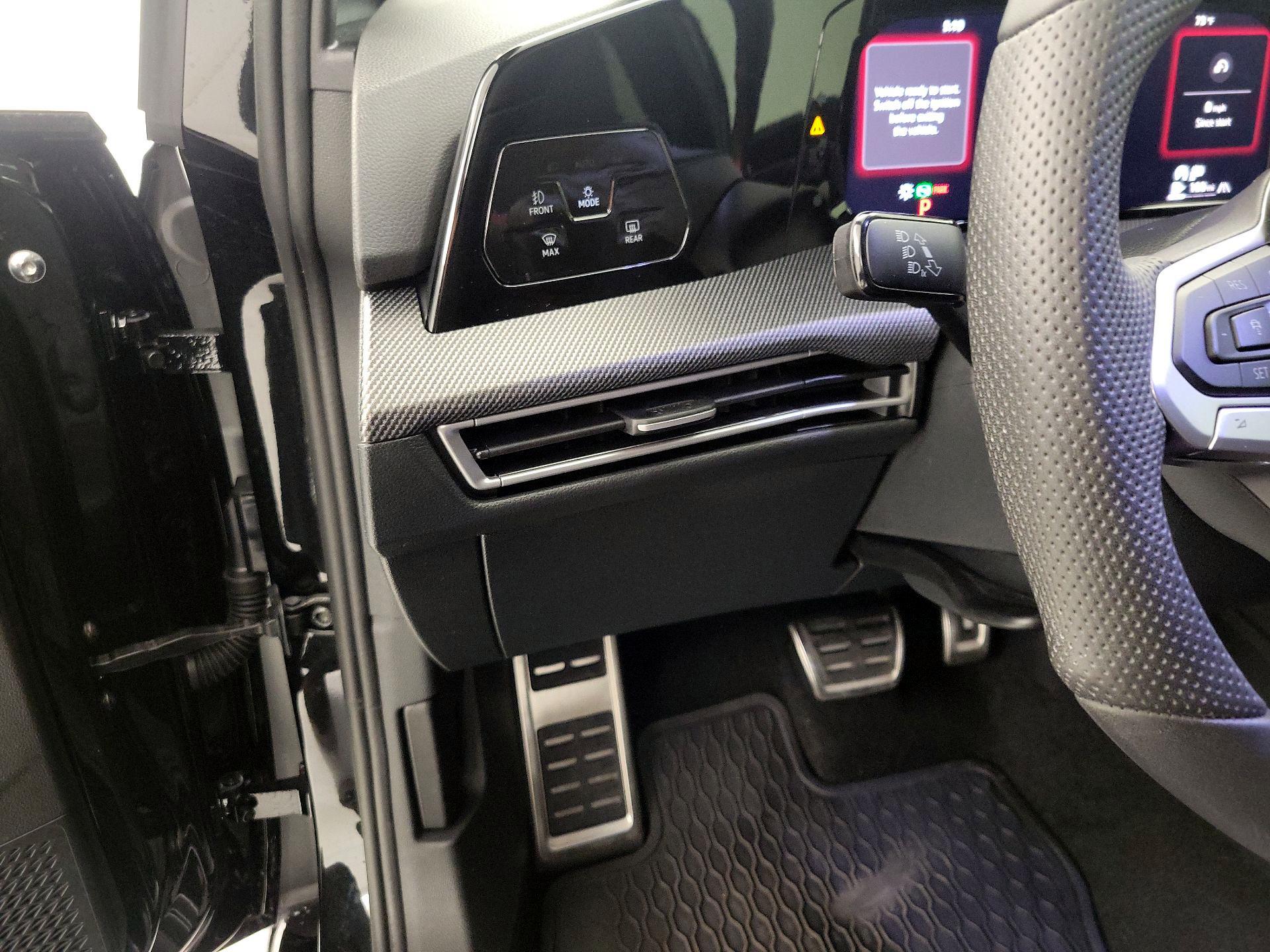 Thumbnail: 2025 Volkswagen Golf - 13