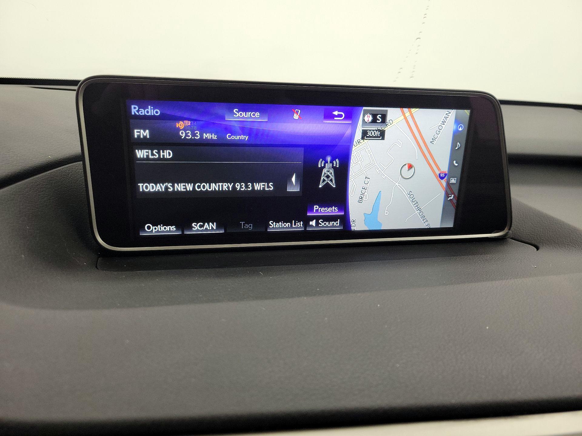 Thumbnail: 2019 Lexus RX - 16