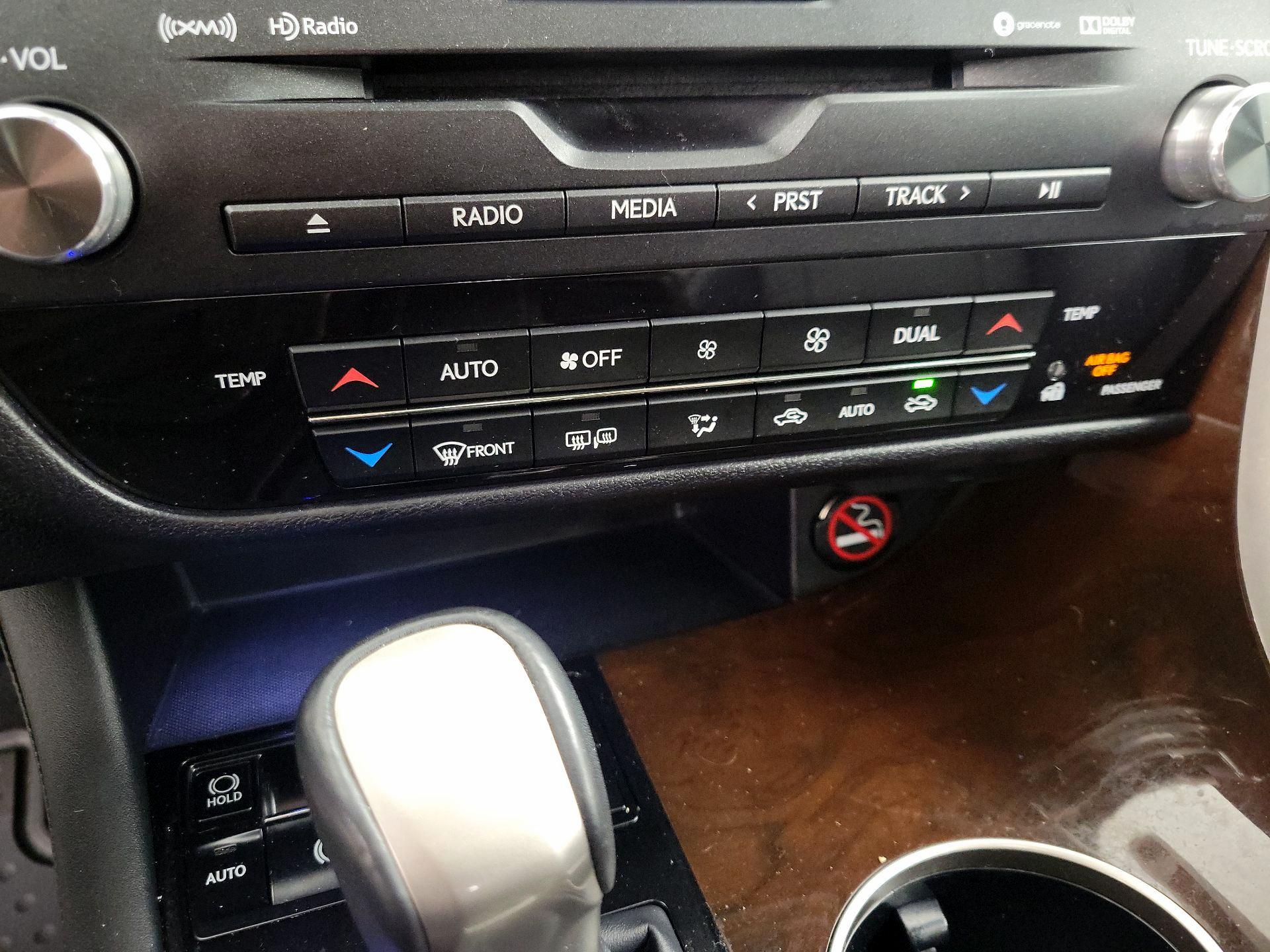 Thumbnail: 2019 Lexus RX - 17