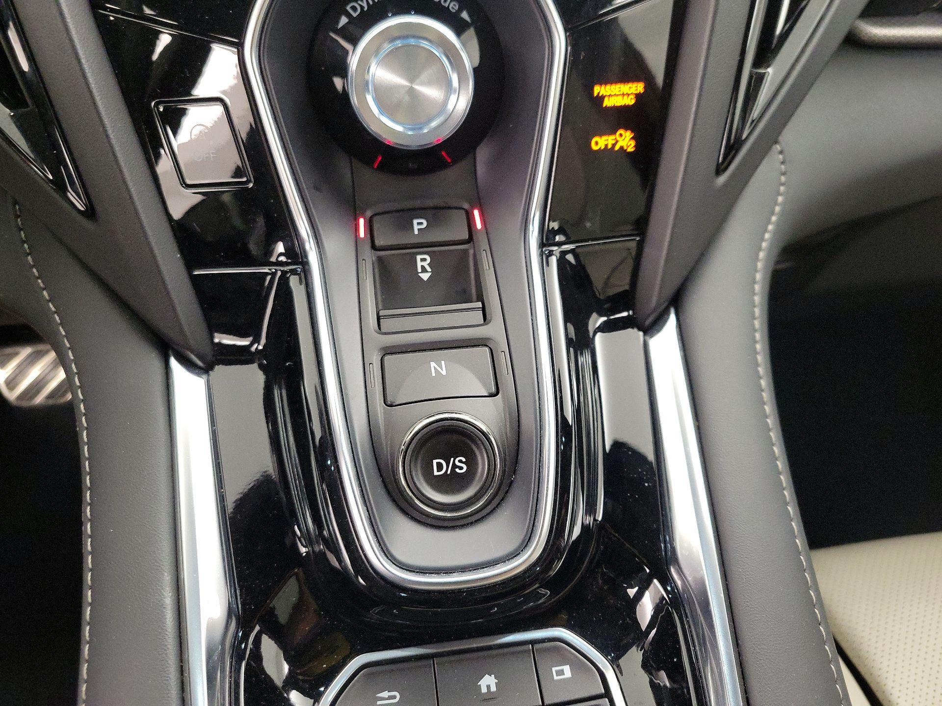 Thumbnail: 2023 Acura RDX - 18