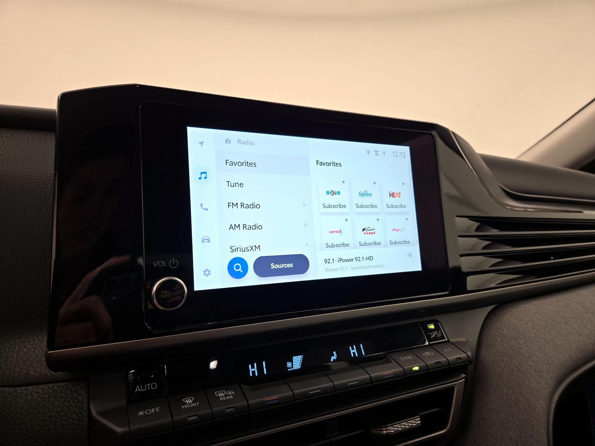 Thumbnail: 2025 Toyota Camry - 15