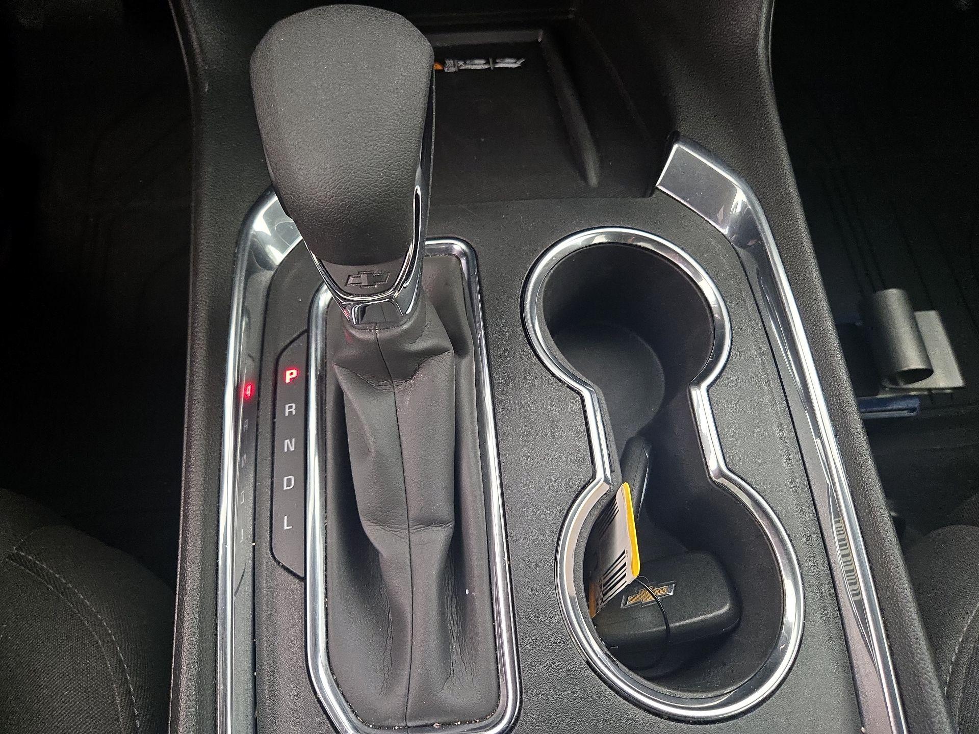 Thumbnail: 2023 Chevrolet Traverse - 17