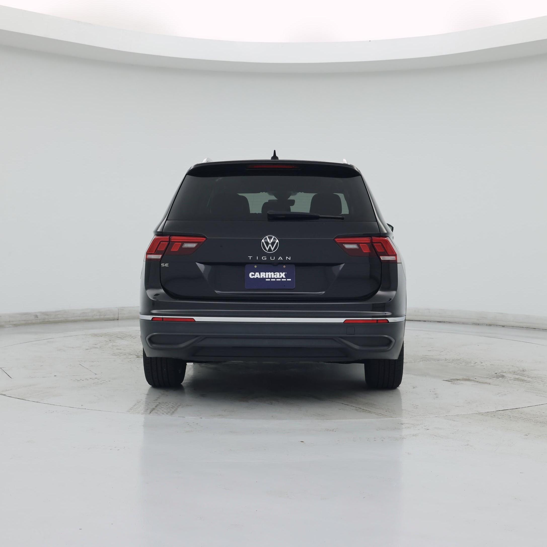 Thumbnail: 2023 Volkswagen Tiguan - 6