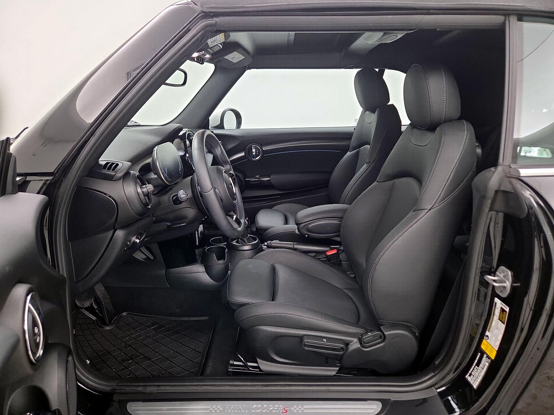 Thumbnail: 2023 MINI Cooper - 9