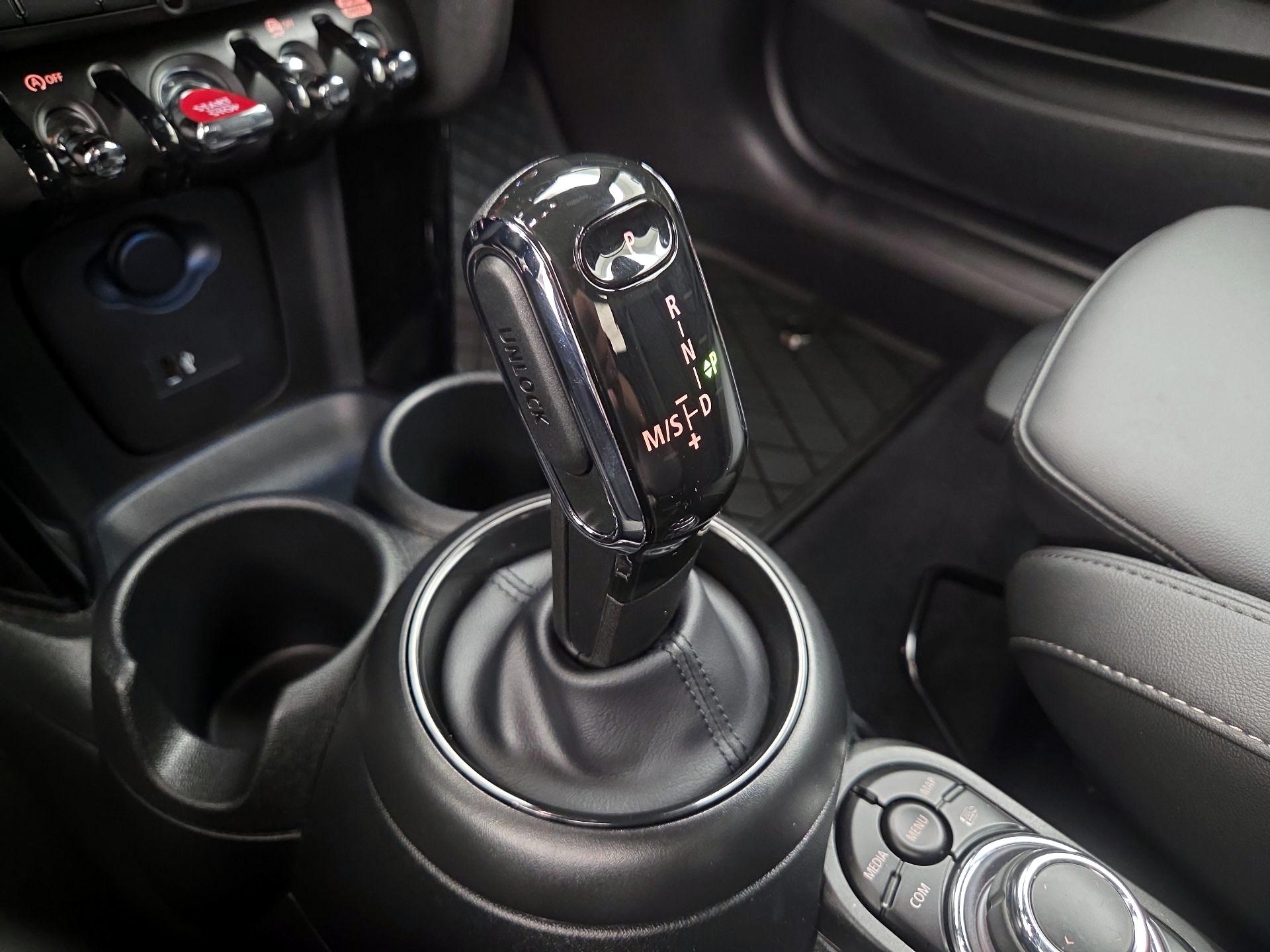 Thumbnail: 2023 MINI Cooper - 15