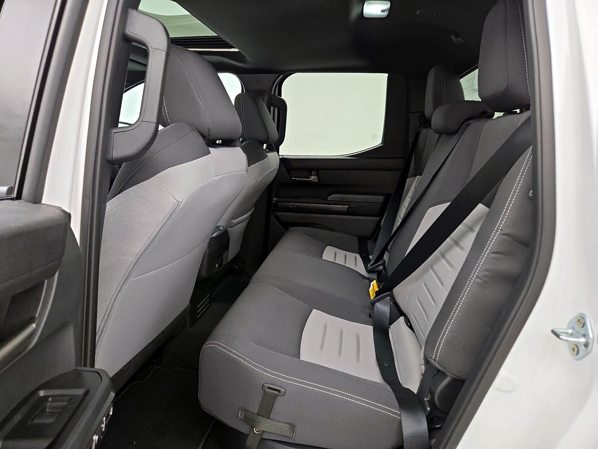 Thumbnail: 2024 Toyota Tacoma - 20