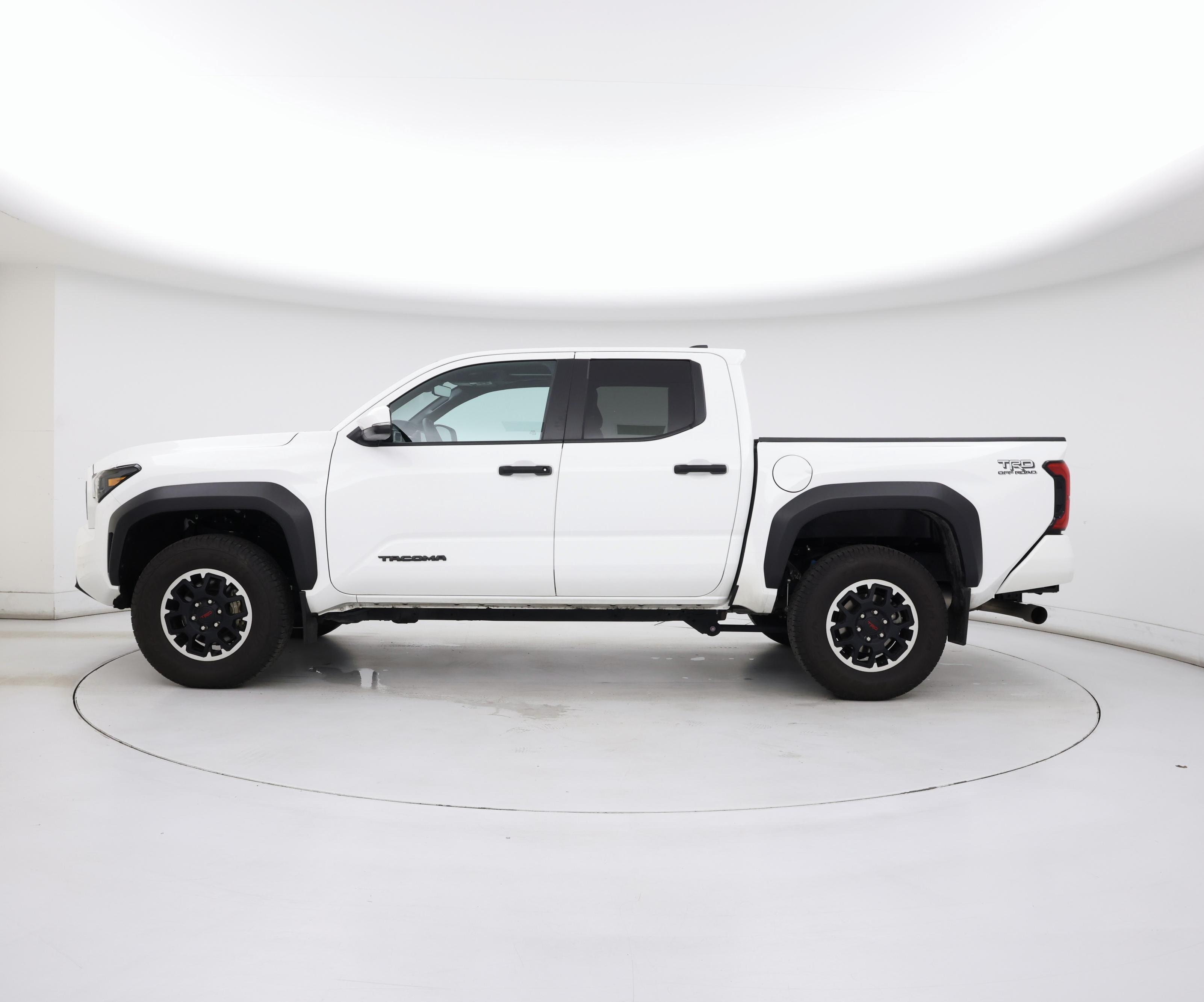 Thumbnail: 2024 Toyota Tacoma - 3