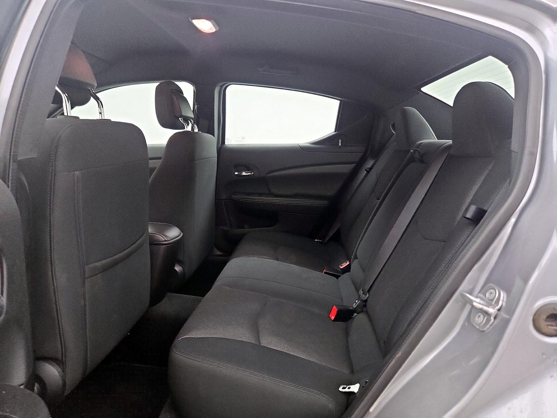 Thumbnail: 2014 Dodge Avenger - 18