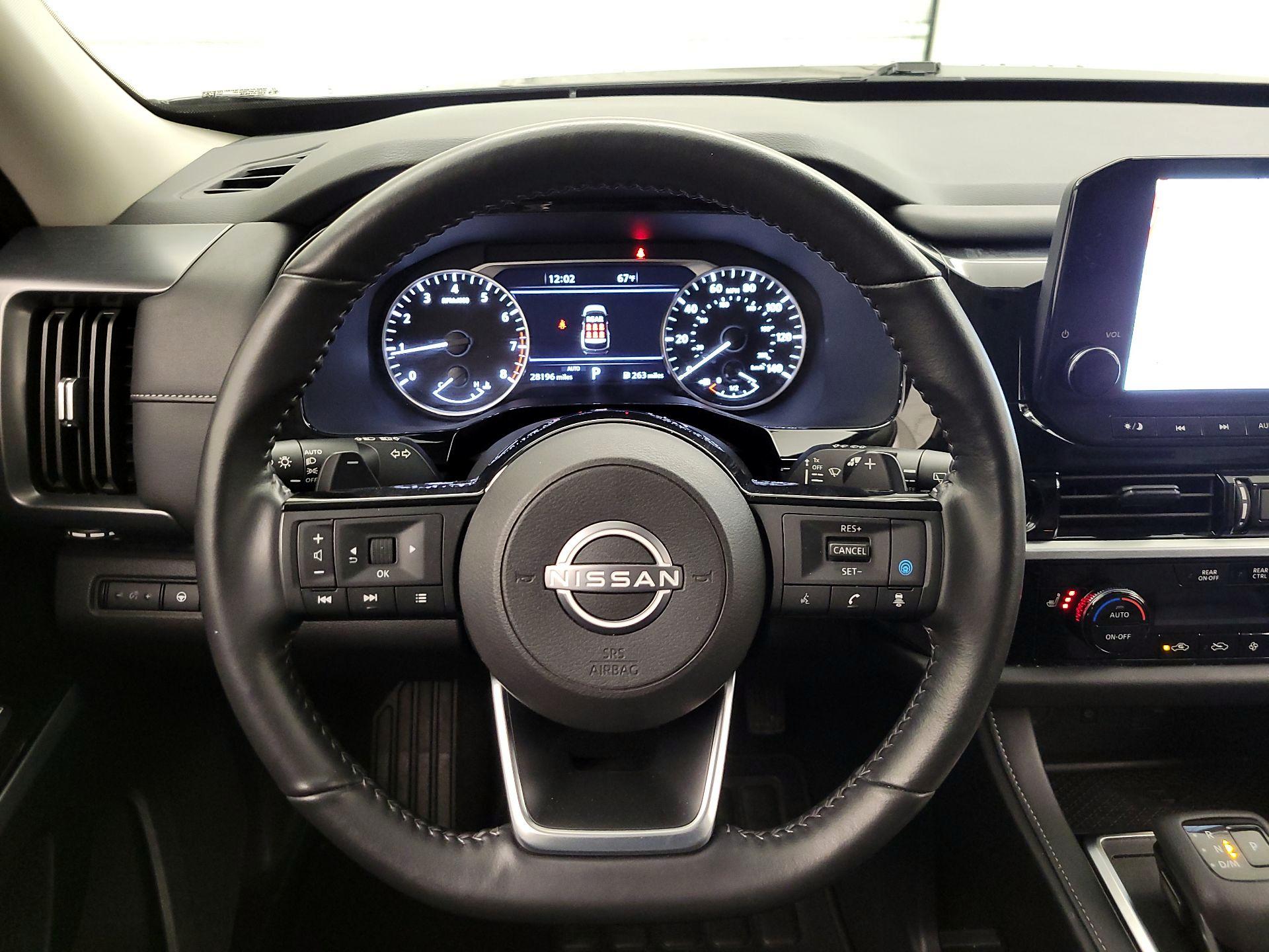 Thumbnail: 2025 Nissan Pathfinder - 10