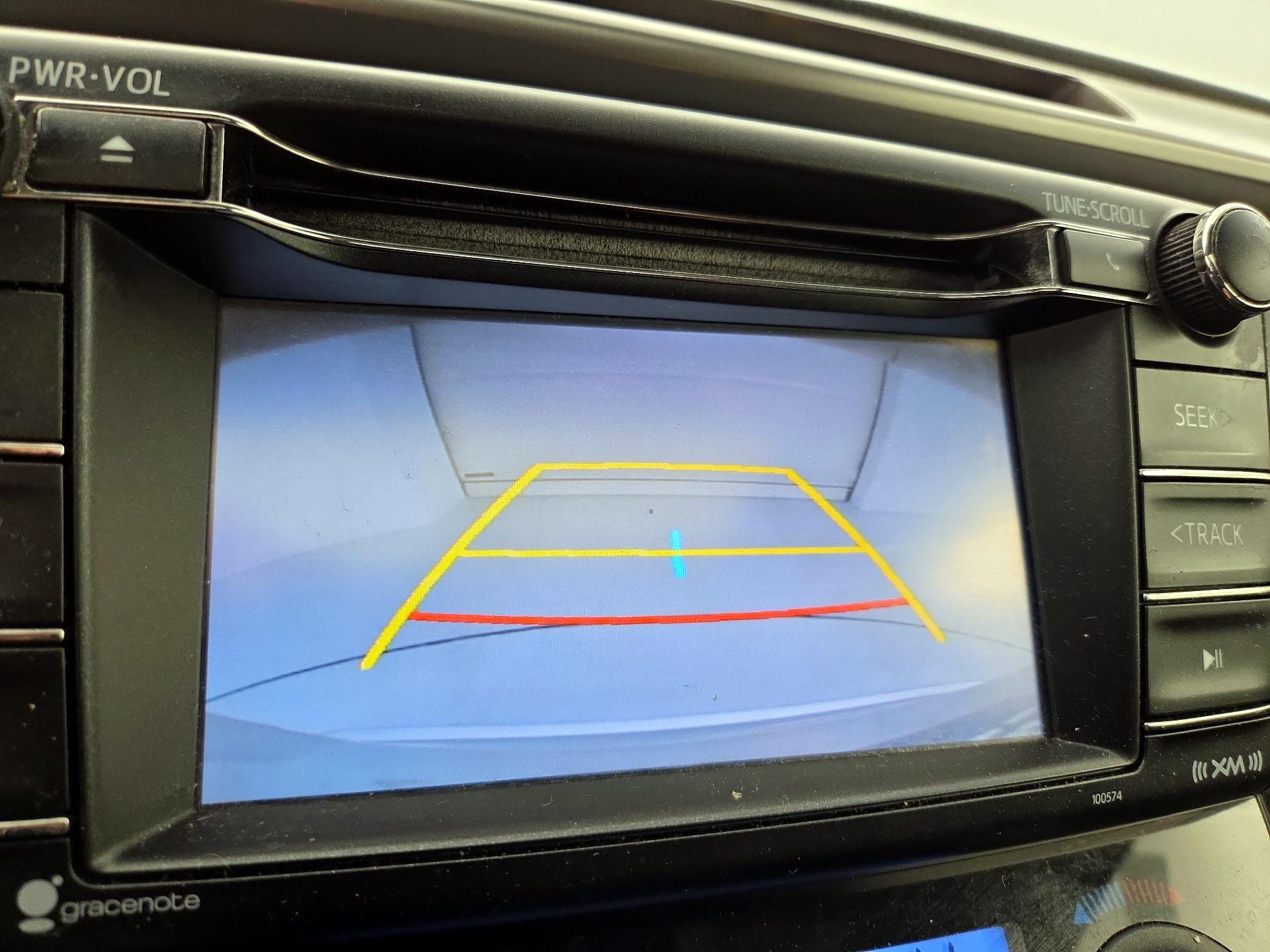 Thumbnail: 2016 Toyota RAV4 - 14