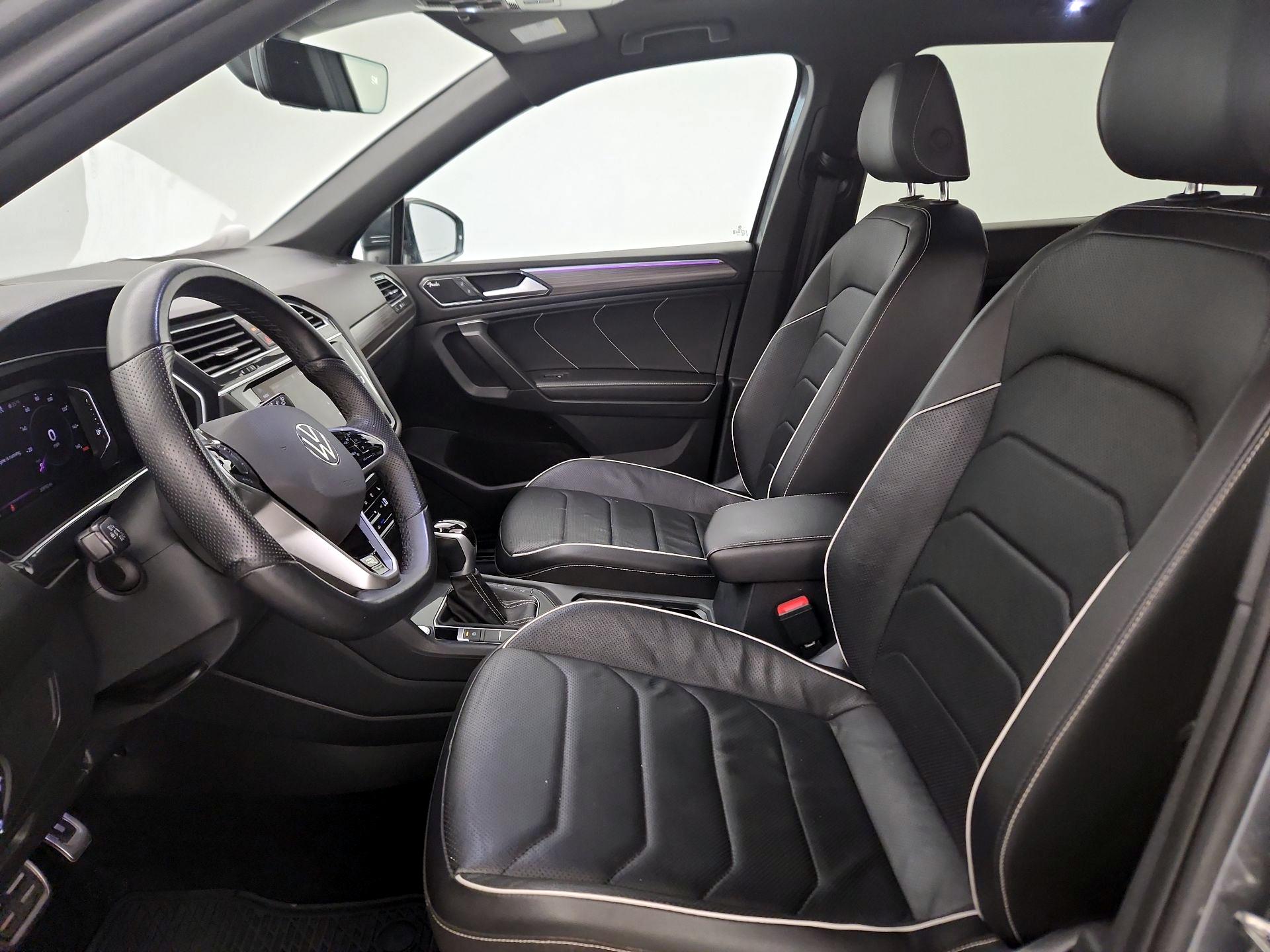 Thumbnail: 2024 Volkswagen Tiguan - 11