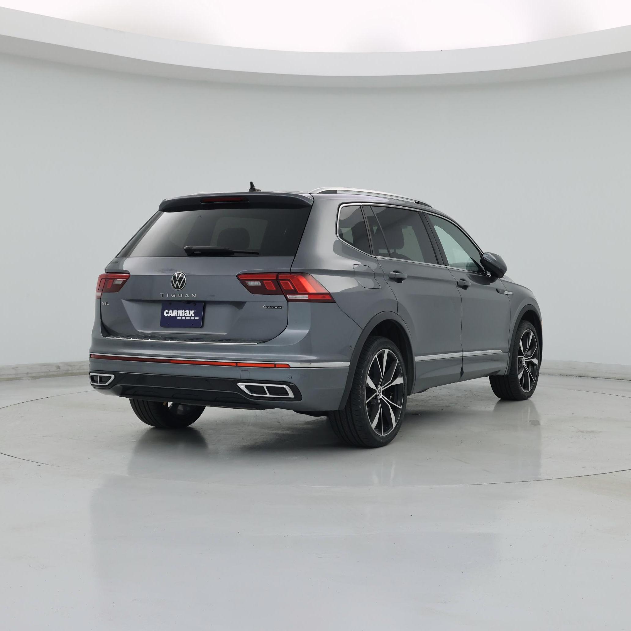 Thumbnail: 2024 Volkswagen Tiguan - 8