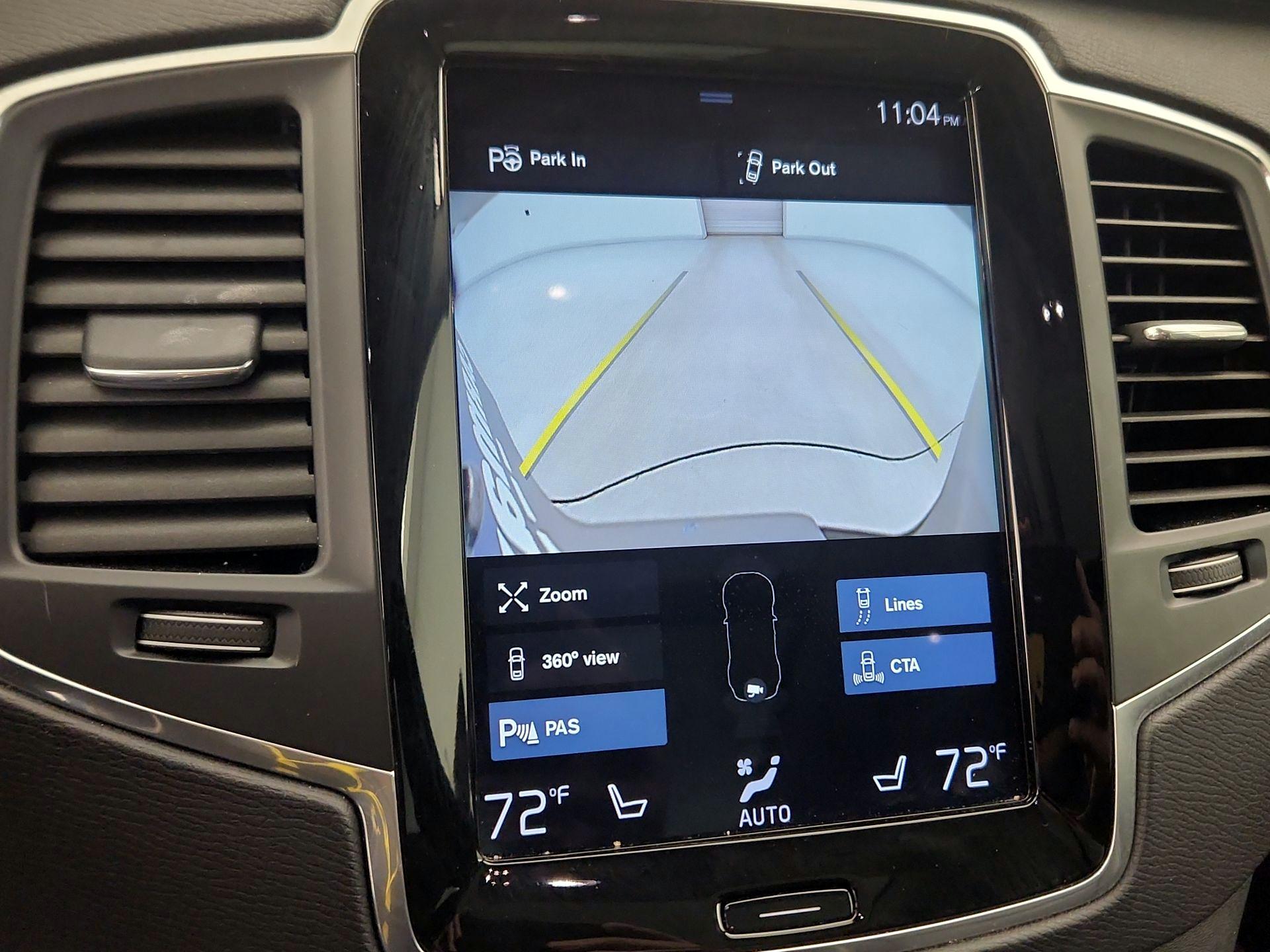 Thumbnail: 2019 Volvo XC90 - 15