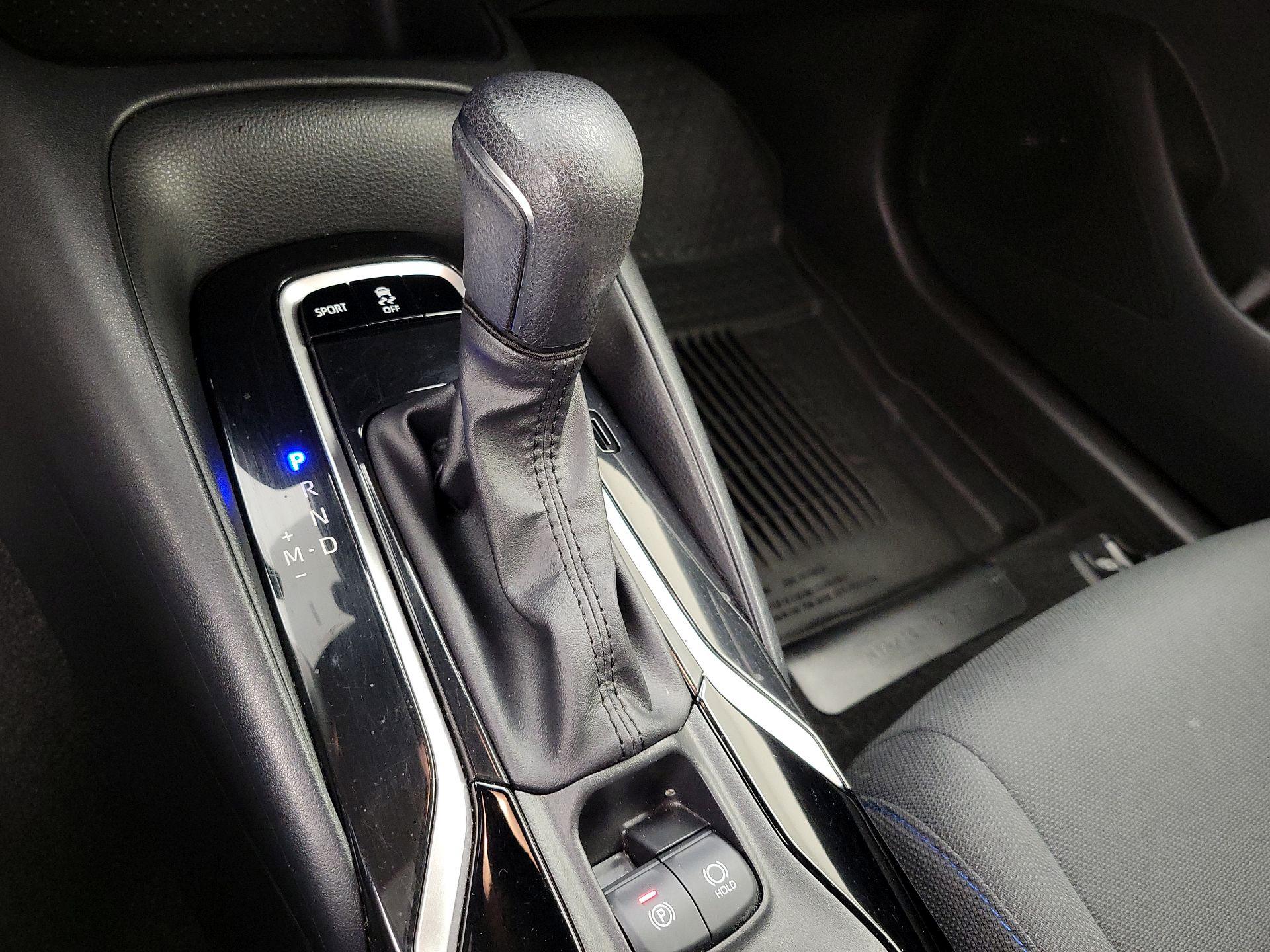 Thumbnail: 2022 Toyota Corolla - 17