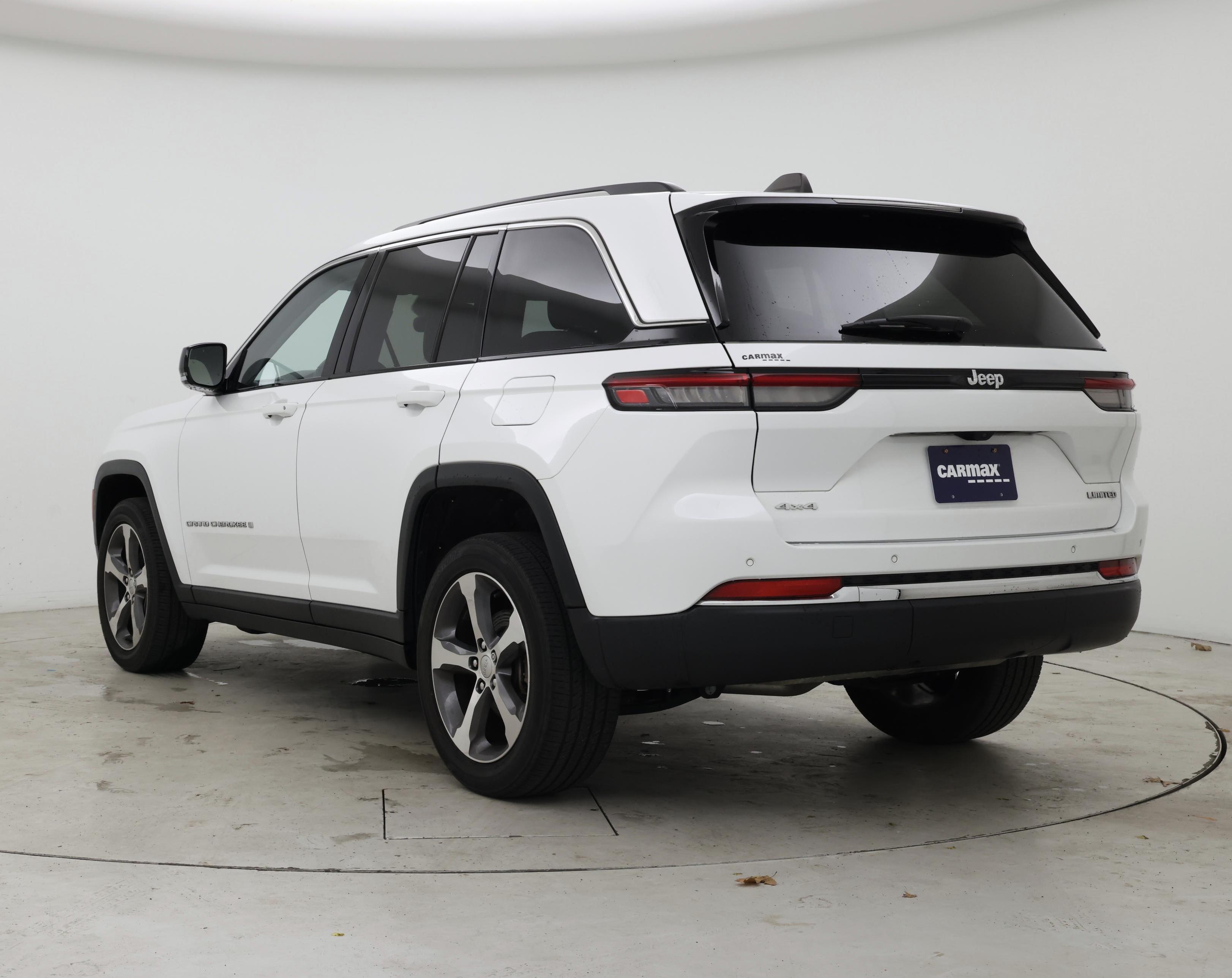 Thumbnail: 2023 Jeep Grand Cherokee - 2