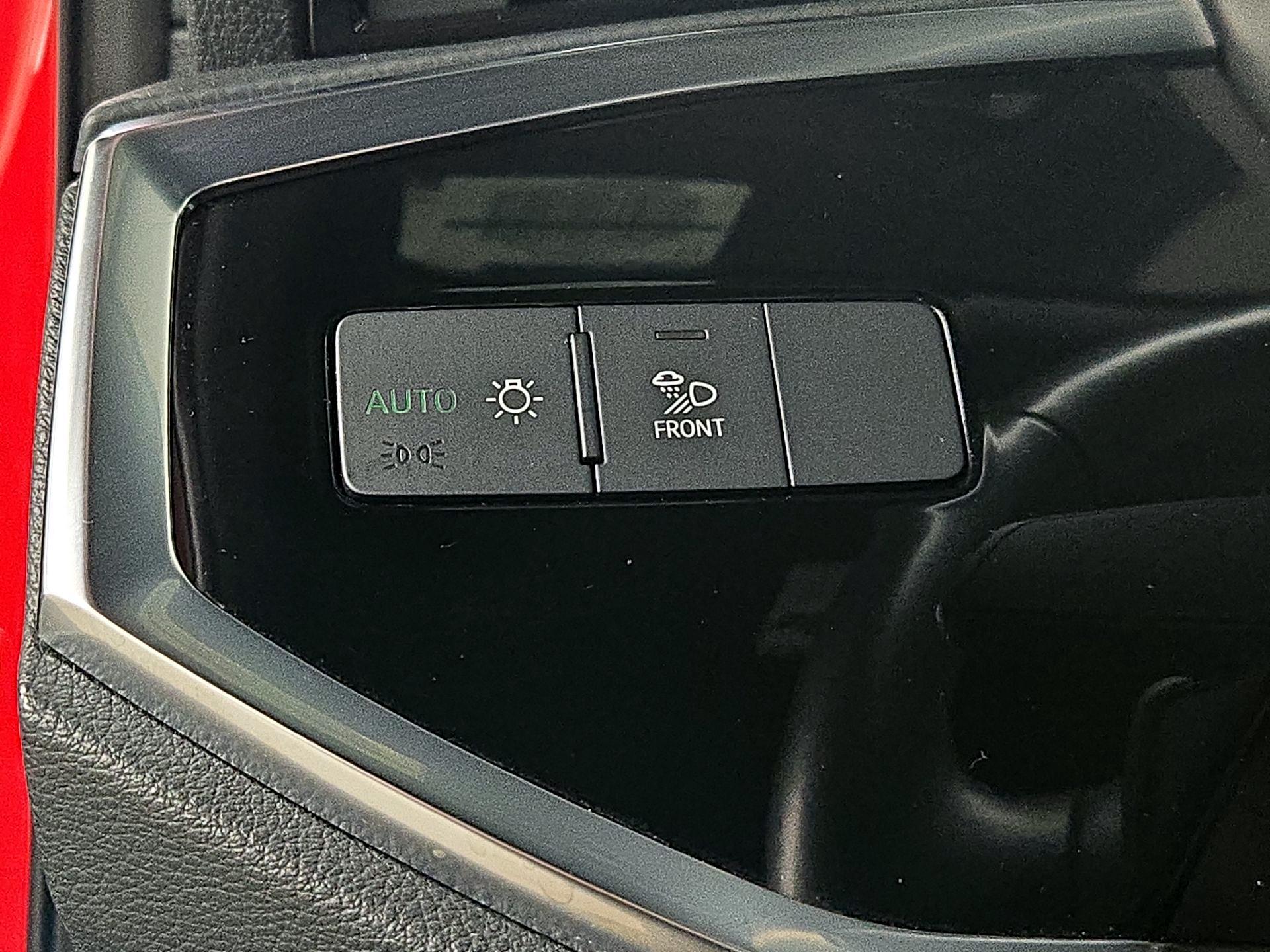 Thumbnail: 2024 Audi Q3 - 13