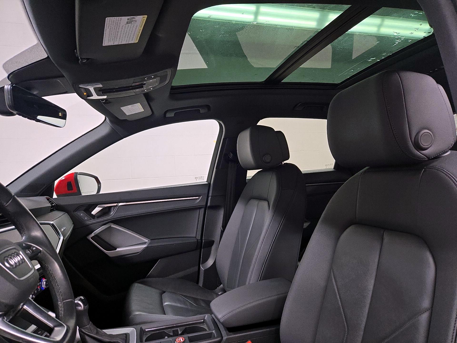 Thumbnail: 2024 Audi Q3 - 19