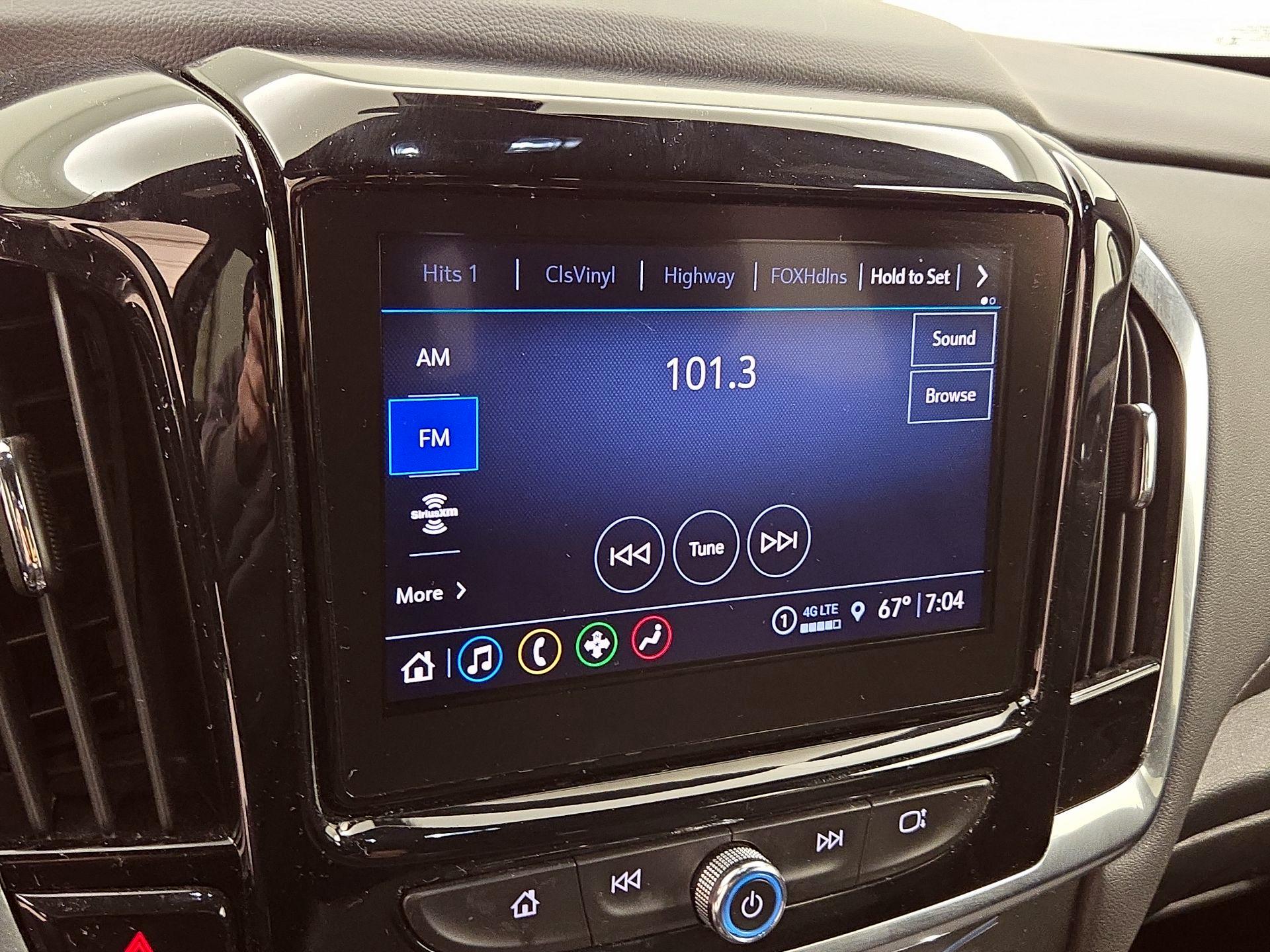 Thumbnail: 2023 Chevrolet Traverse - 15