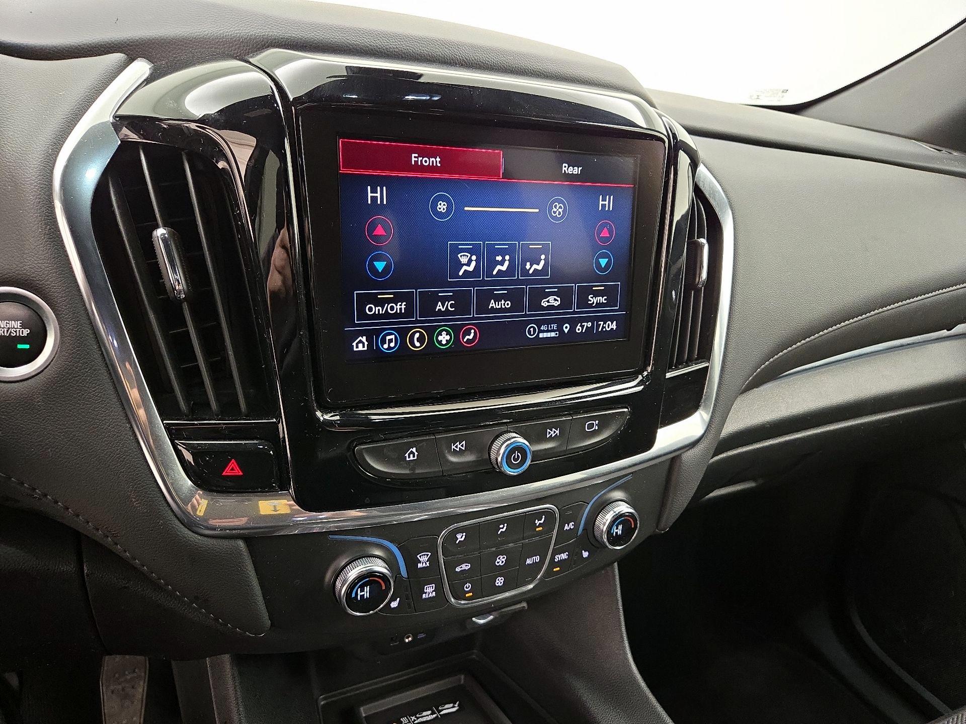 Thumbnail: 2023 Chevrolet Traverse - 16