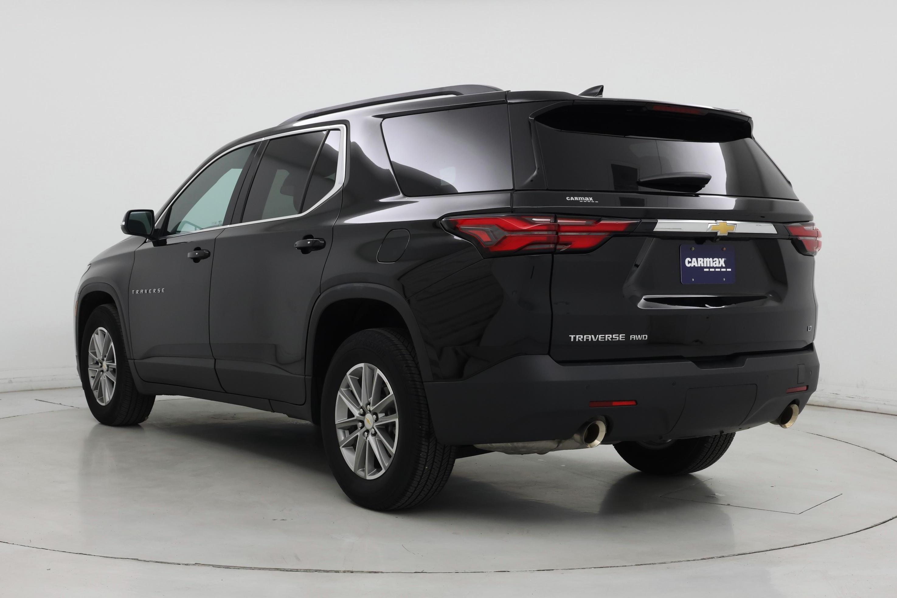 Thumbnail: 2023 Chevrolet Traverse - 2