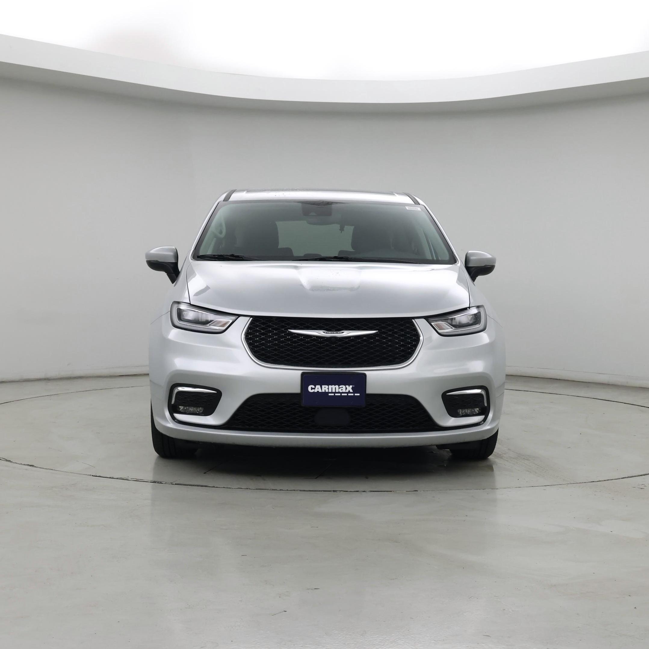 Thumbnail: 2023 Chrysler Pacifica - 5