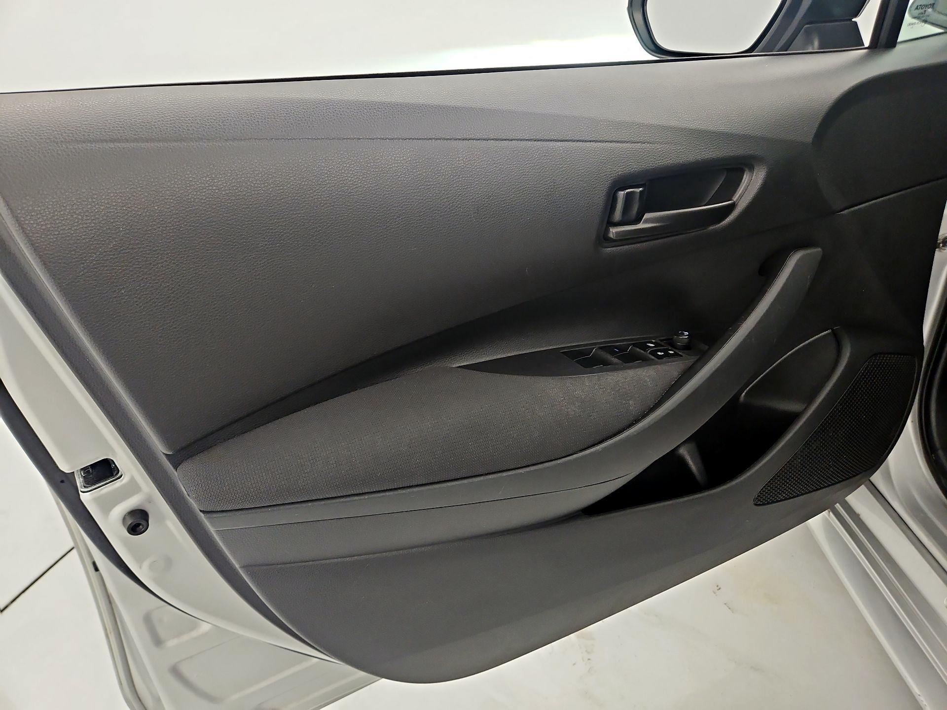 Thumbnail: 2023 Toyota Corolla - 12