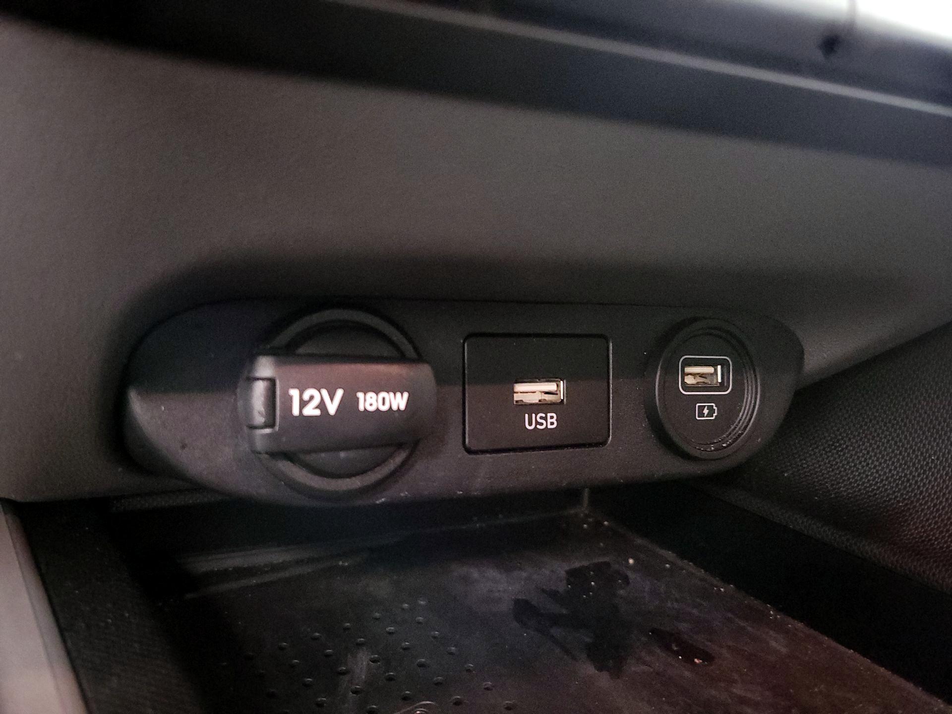 Thumbnail: 2023 Hyundai Elantra - 19