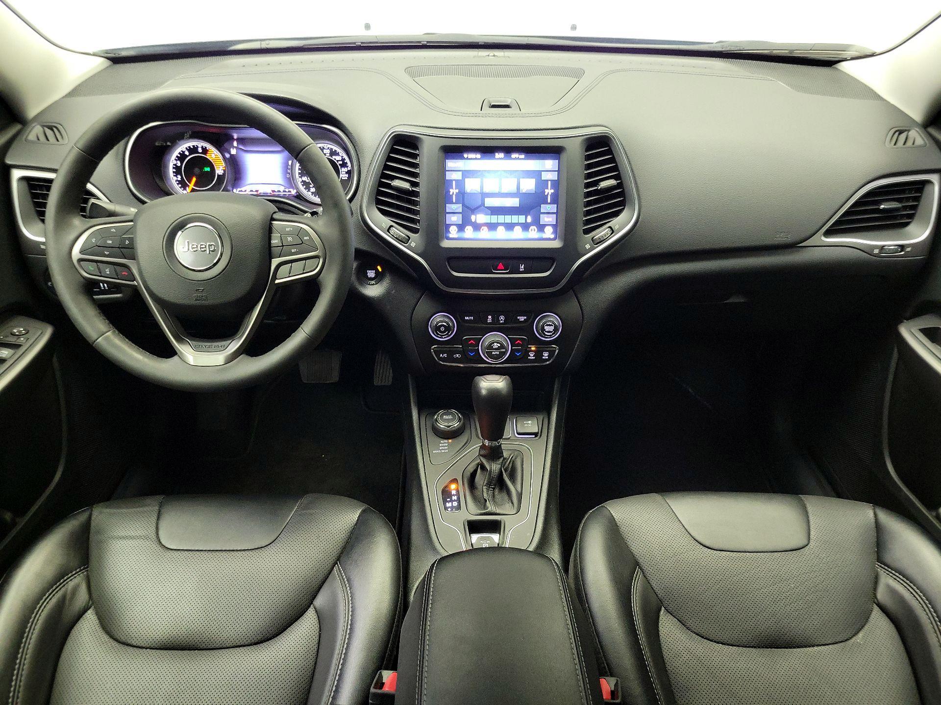 Thumbnail: 2022 Jeep Cherokee - 9