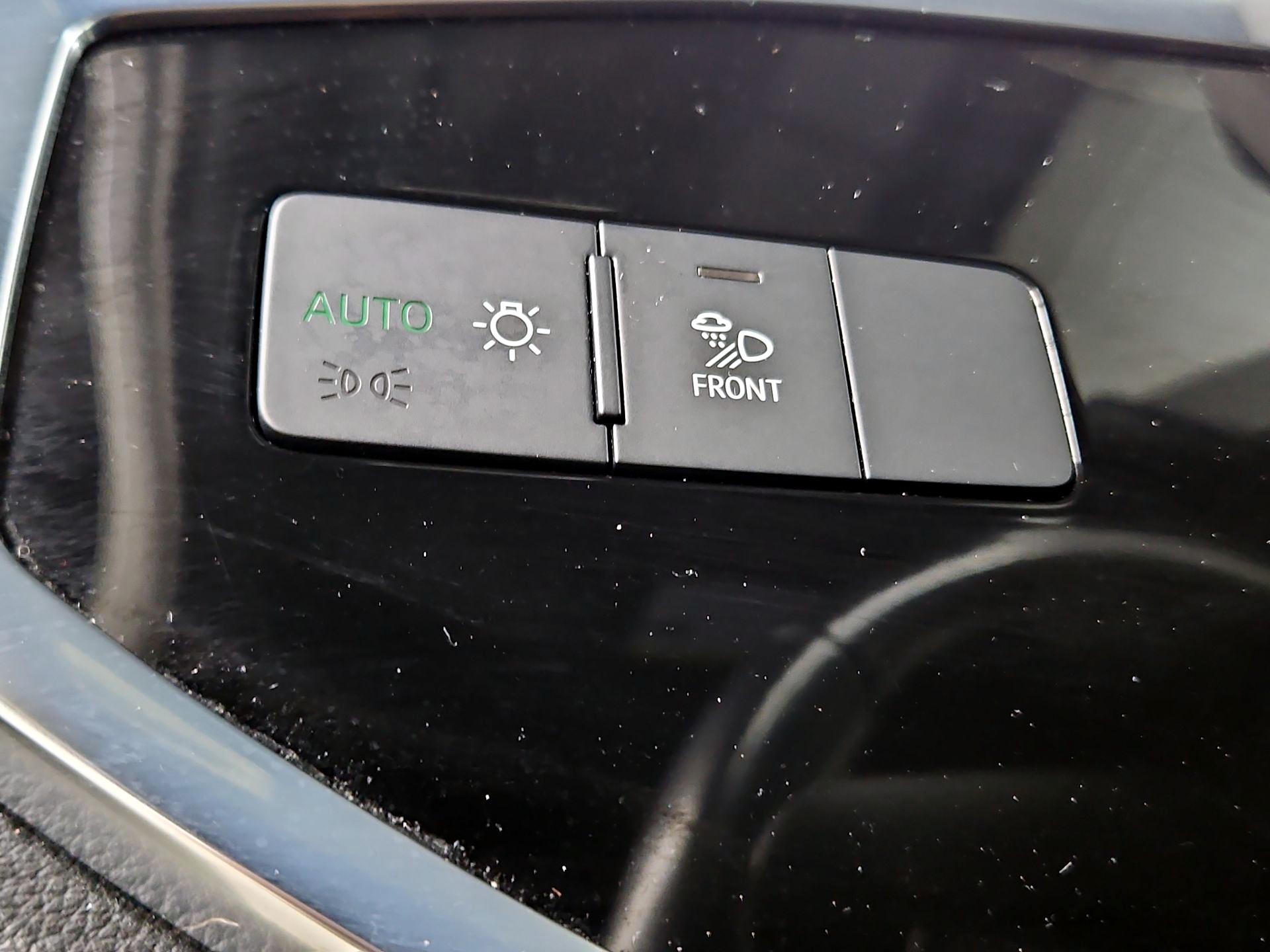 Thumbnail: 2024 Audi Q3 - 13